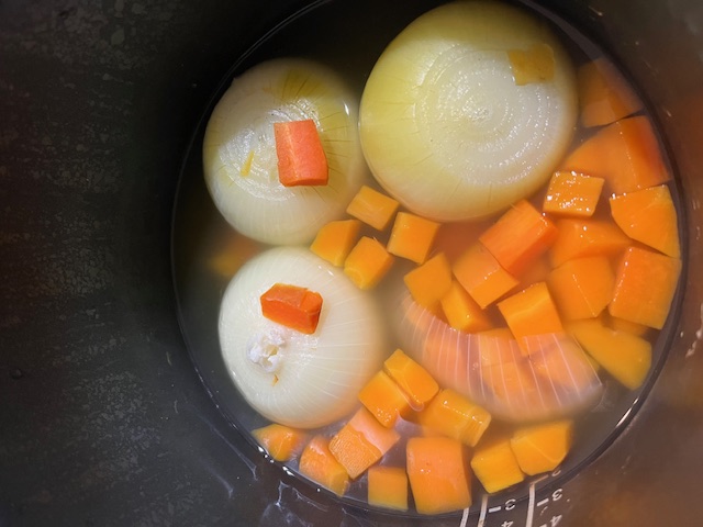 たまねぎまるごとスープ