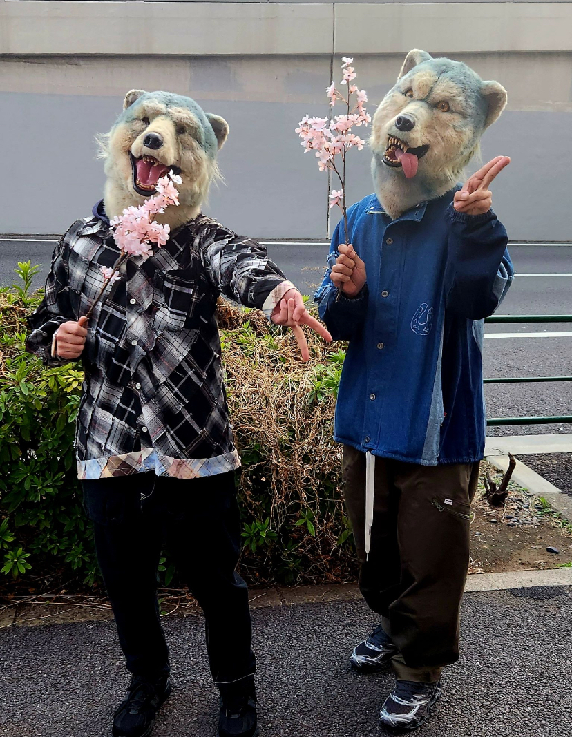 MAN WITH A MISSION  DJサンタモニカ様にご着用いただきました