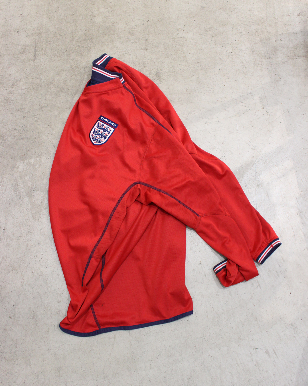 FOOTBALL SHIRT
