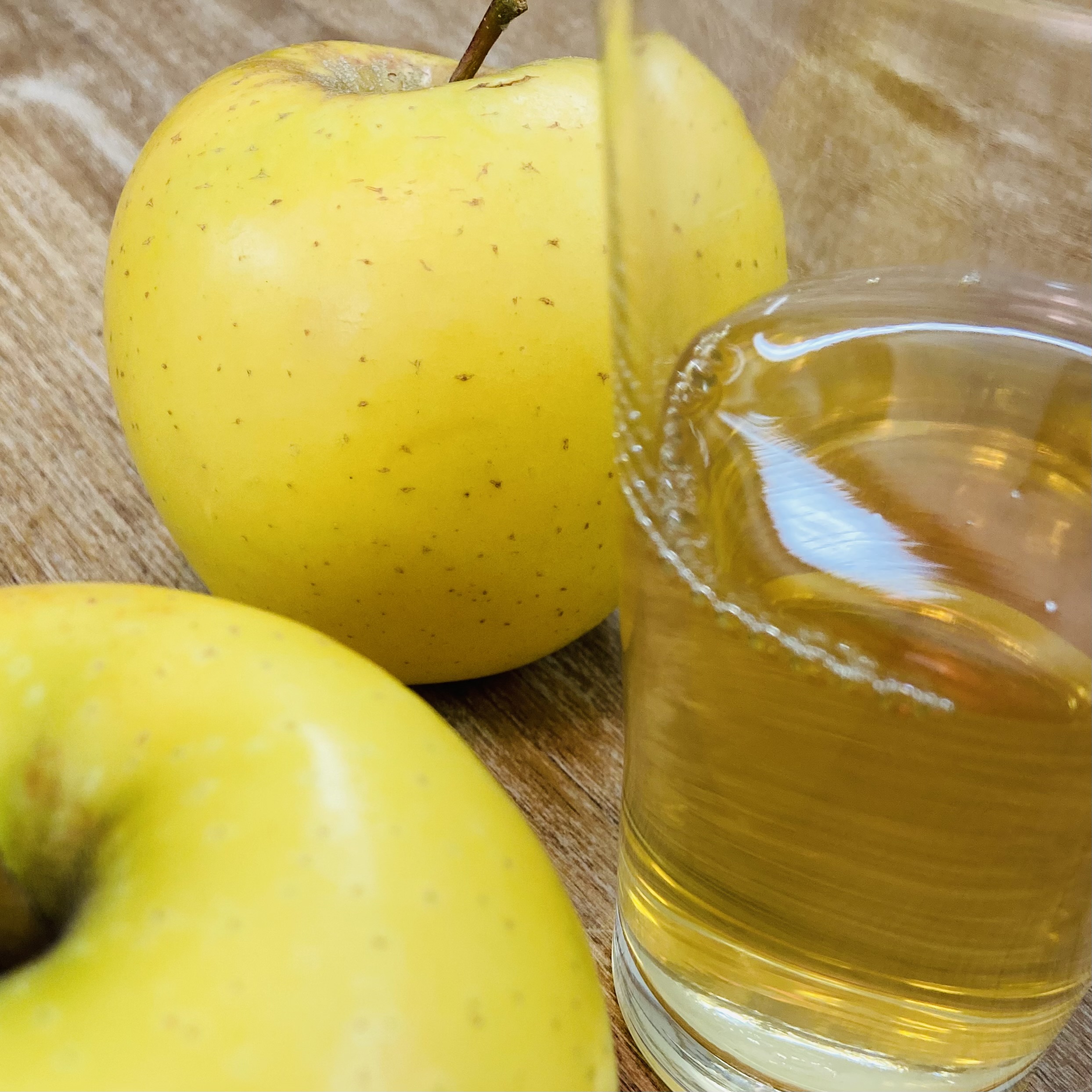 シナノゴールドジュース_無添加果汁100%