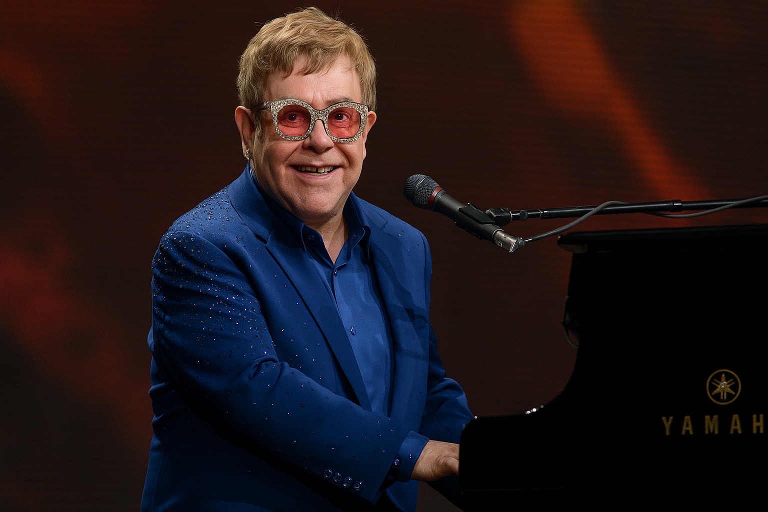 【保存版】エルトン・ジョン徹底解説：華麗なるピアノ・ロックの軌跡と人間的魅力