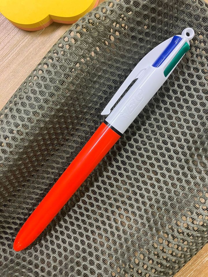 小さいけれど、大きな存在「ボールペン先」