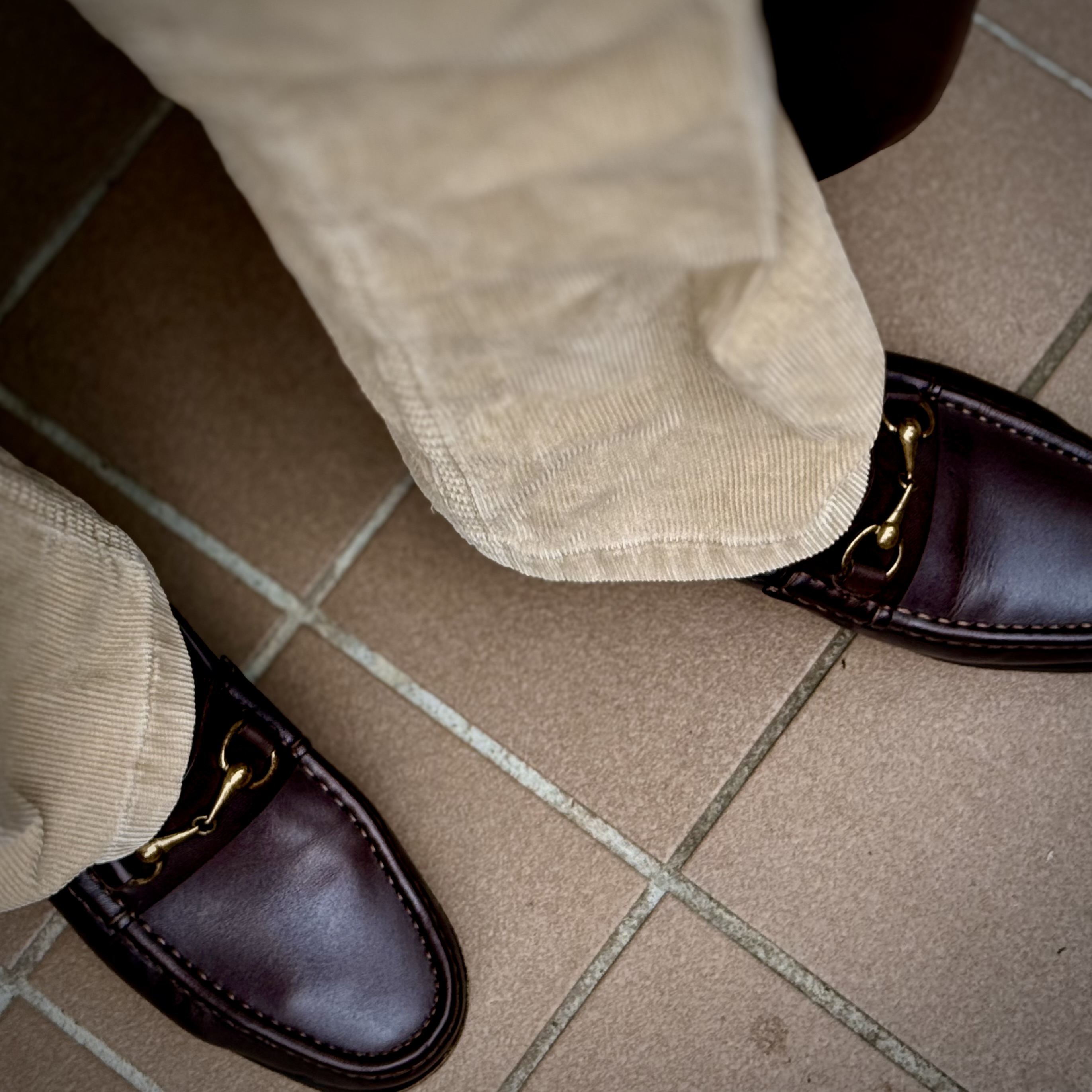 《店主の格好》初秋の足元スタイリング