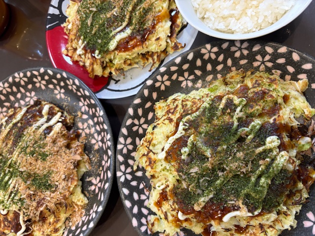 お好み焼きは、主食か？おかずか？