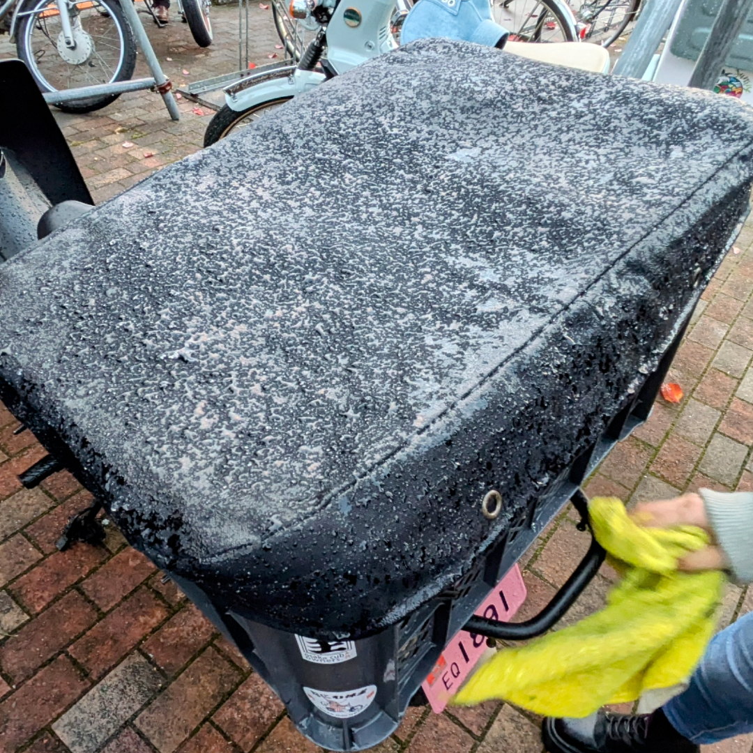 当店の製品「ハコまもりん」鞄全般は国産帆布・蝋引き布を使用