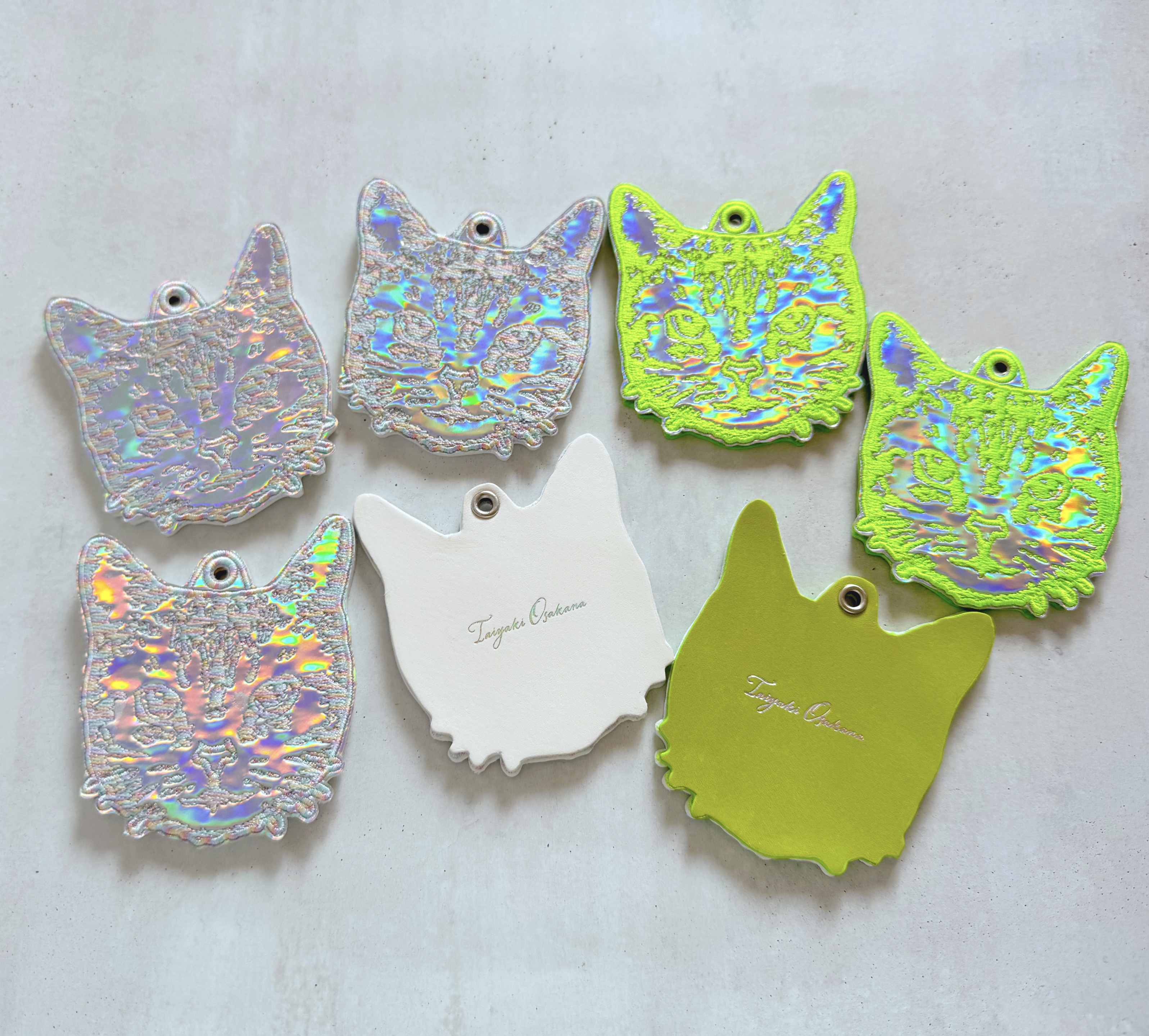 新作予告 反射素材×刺繍ワッペンキーホルダー