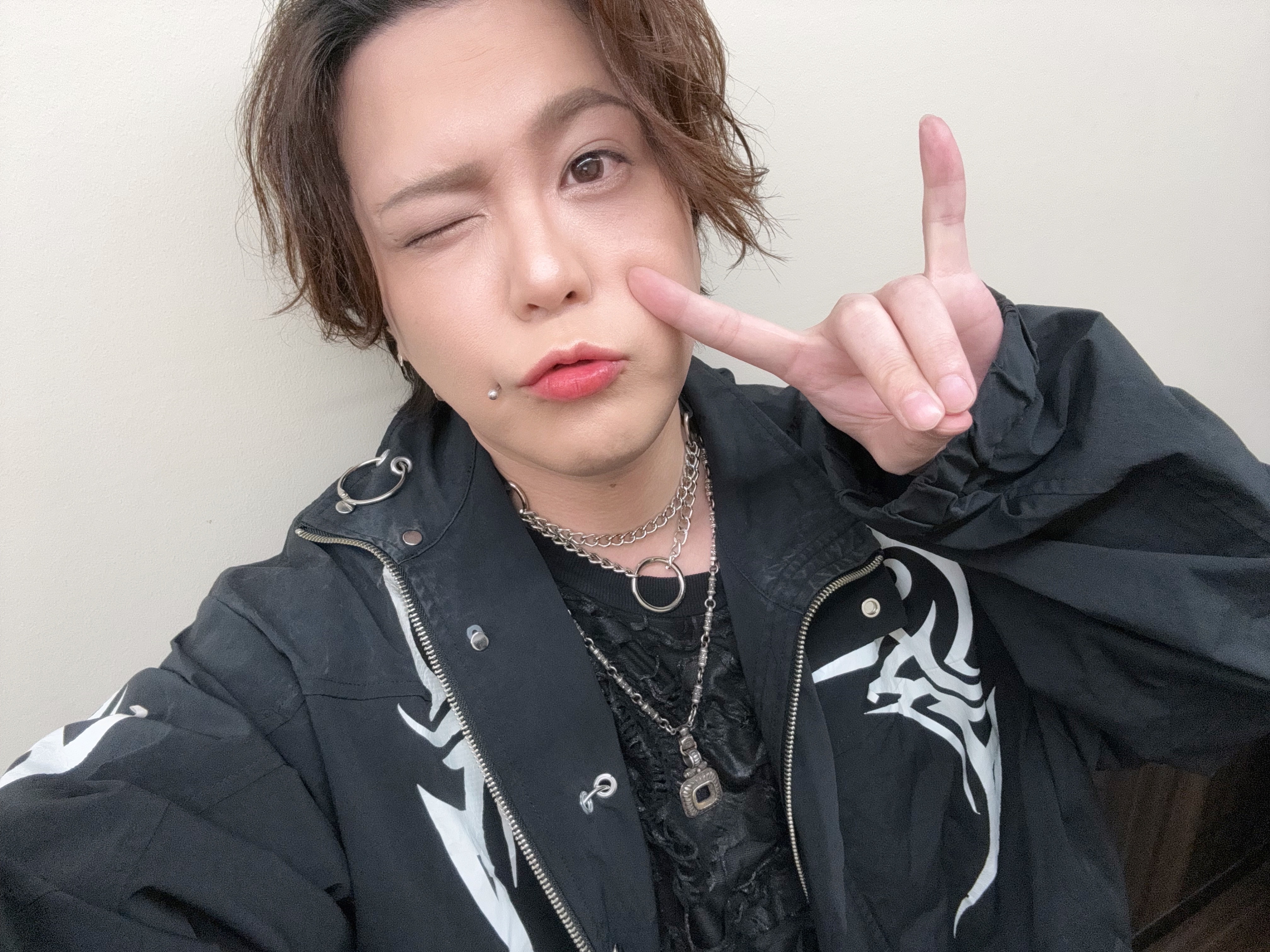 LIVE終わって寝落ちしてたわトホホ