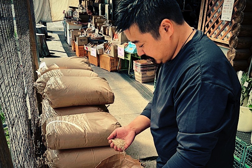 田んぼの土で、オカリナを作った男のこと