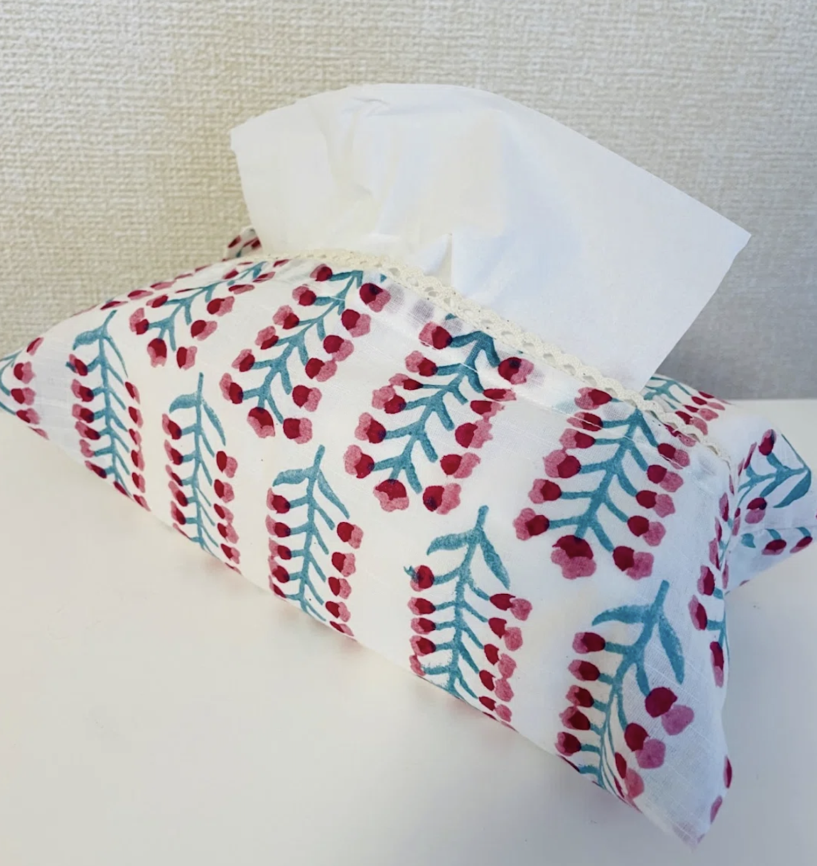 布1枚でお部屋が変わる🎀ティッシュカバーを手作りしてみました
