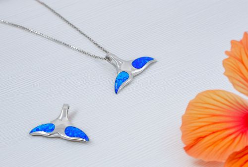 🔷ブルーストーンとホエールテールで感じる、海と癒しの夏ジュエリー🌊🐋✨
