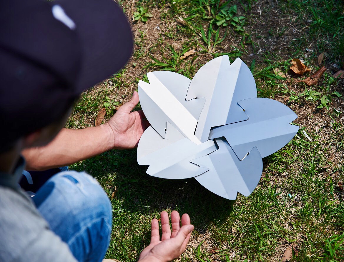 「なぜ福祉に取り組むか」を説明しなきゃなんないという謎