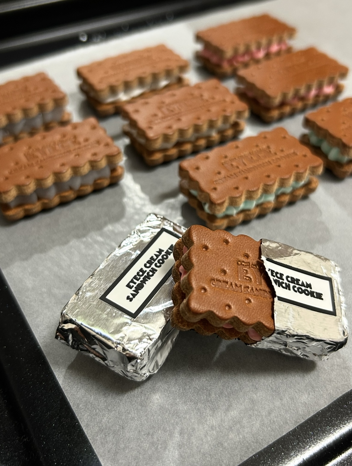 " eyece cream sandwich cookie _ wappen "