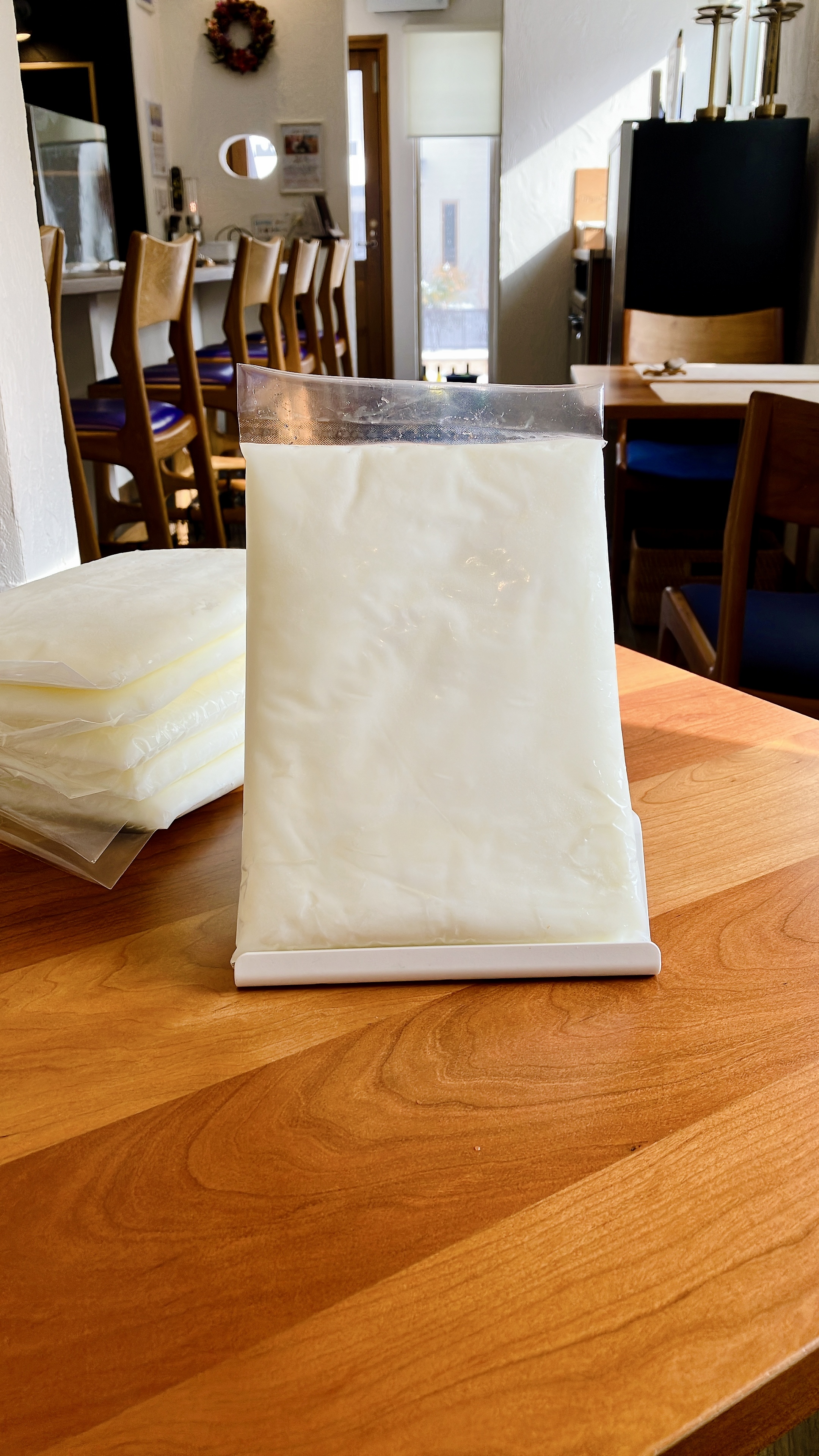 【当店ご利用のお客様に「精製した牛脂」を差し上げます】