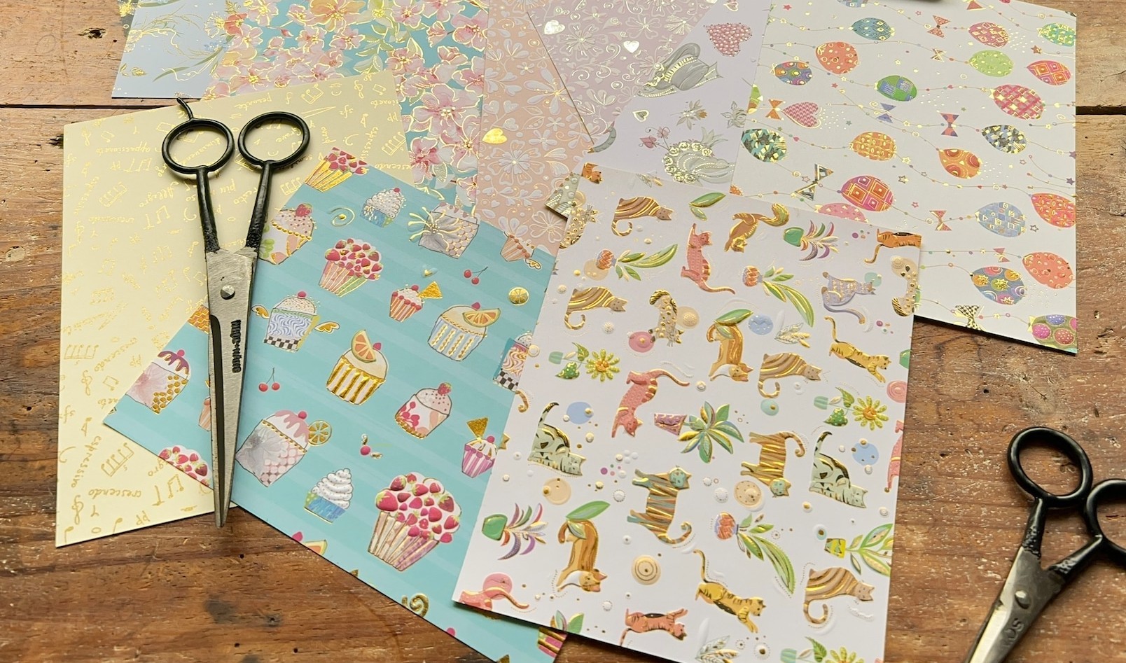 スマホや手帳を私らしくアレンジ。海外の美しいデザインペーパーシールで楽しむ、大人のデコライフ