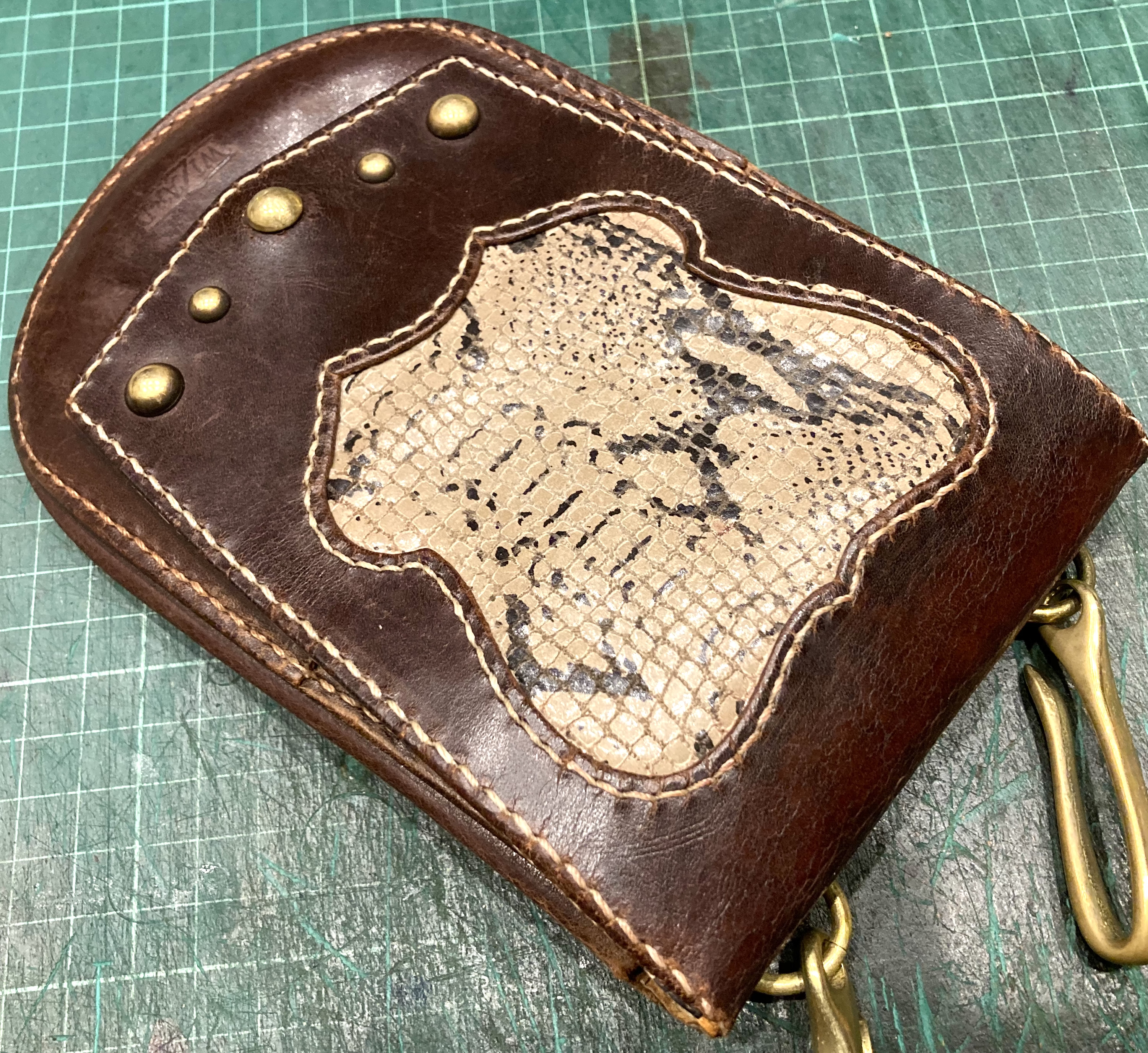 修理の話 ② <所沢の革工房WIZARD LEATHER >