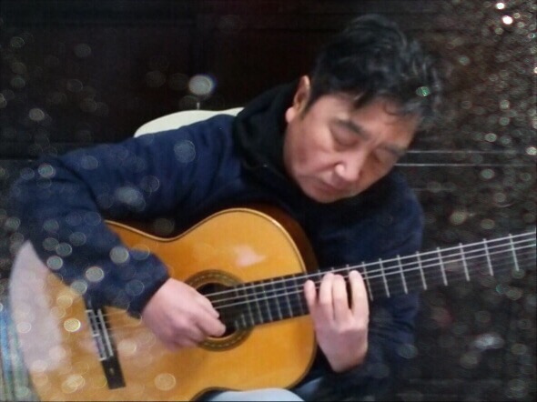 菅井久志　ギターライブ　in森の展示会