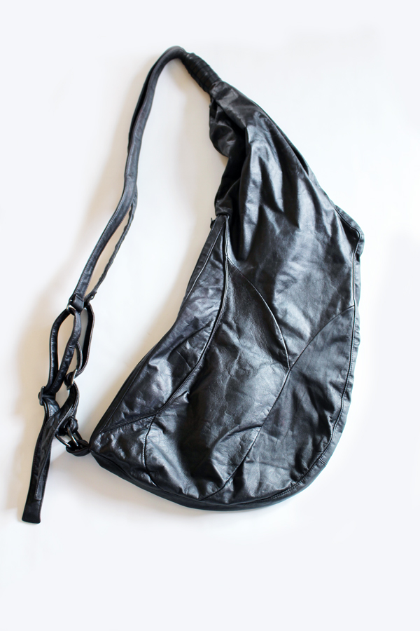 他にはないスタイリッシュなデザインバッグ【T.A.S】アナトミカルレザー2wayバッグ