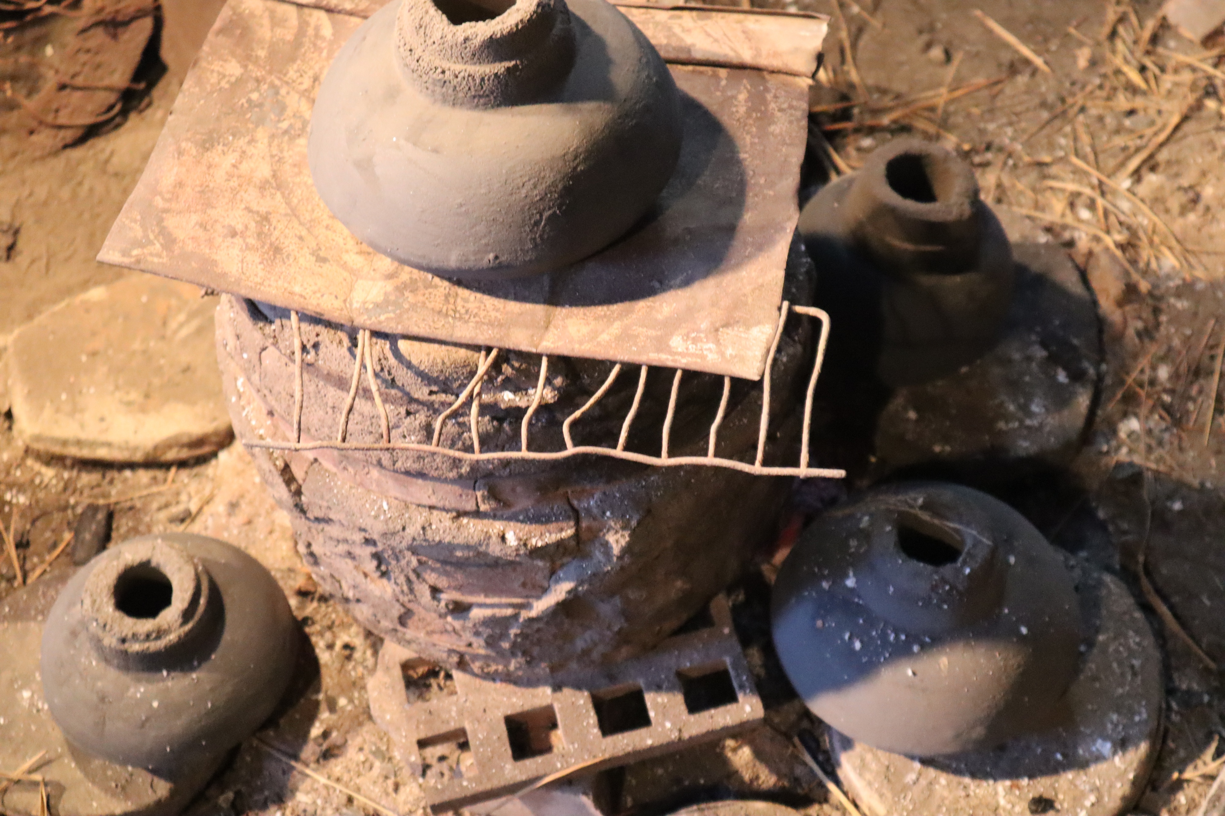 今日の及鉄鋳造所宝鉄堂の作業風景を紹介します。