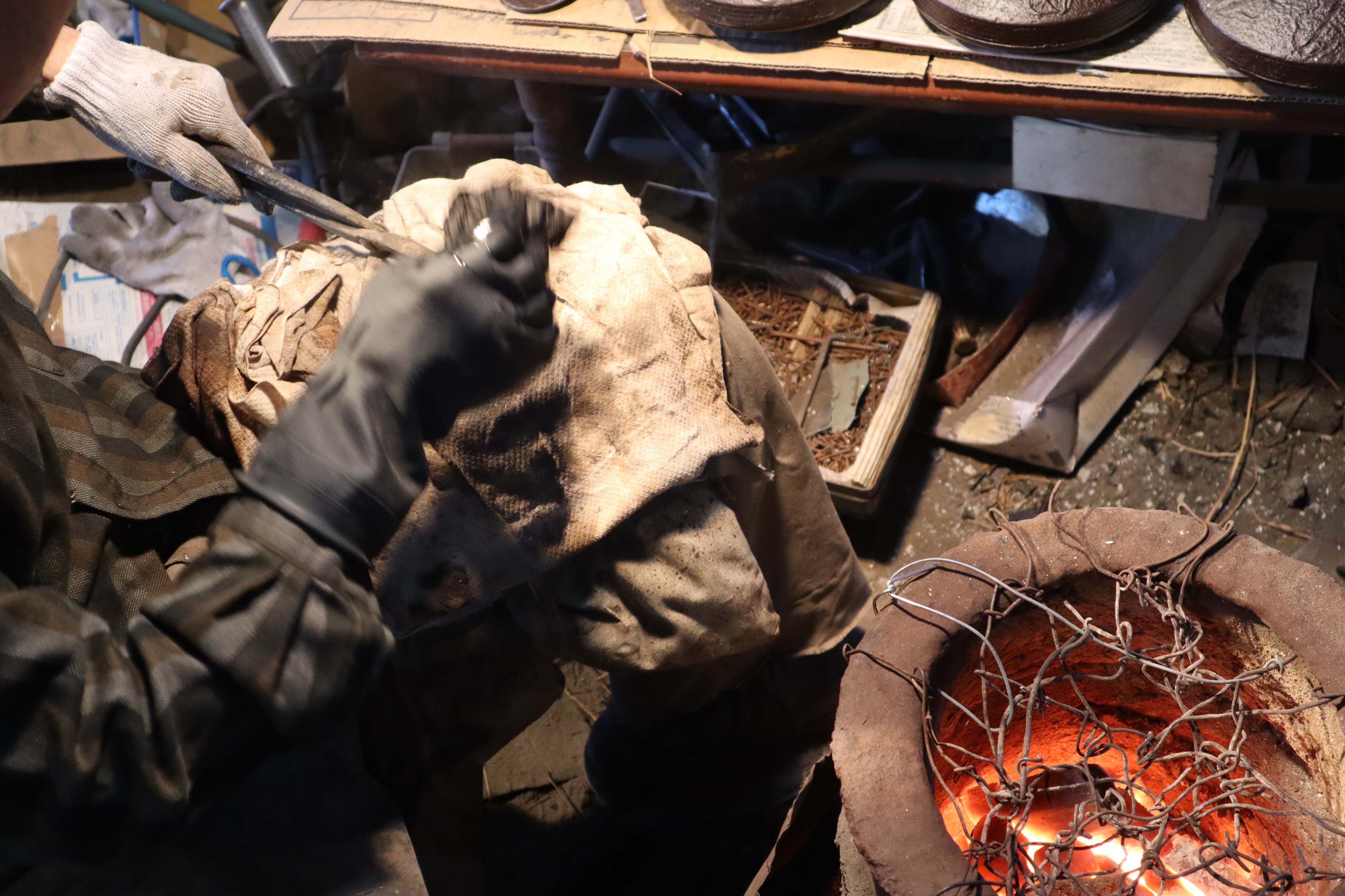 今日の及鉄鋳造所宝鉄堂の作業風景を紹介します