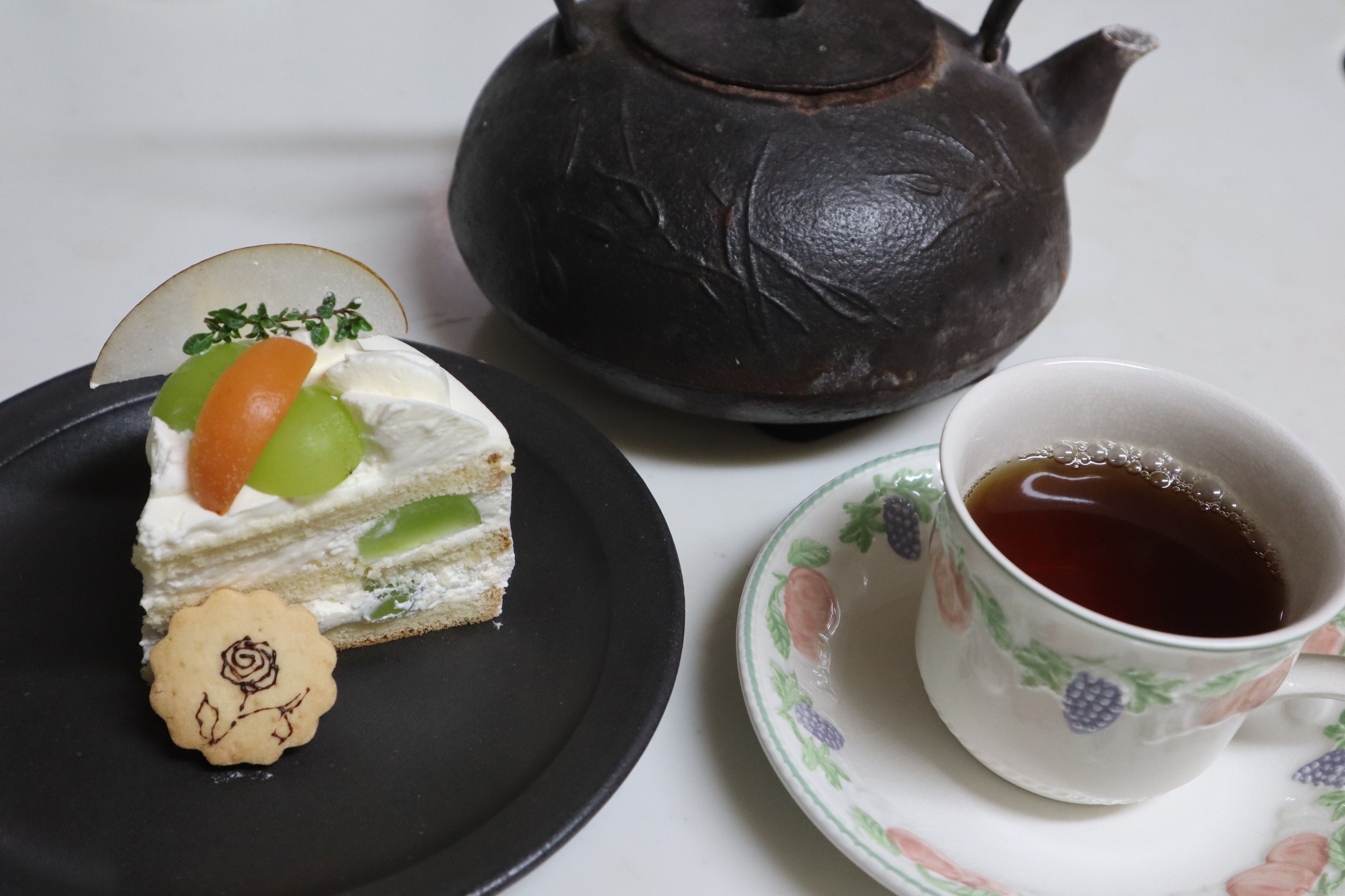 鉄瓶で沸かしたお湯で淹れる飲み物は何が相性がいいか？