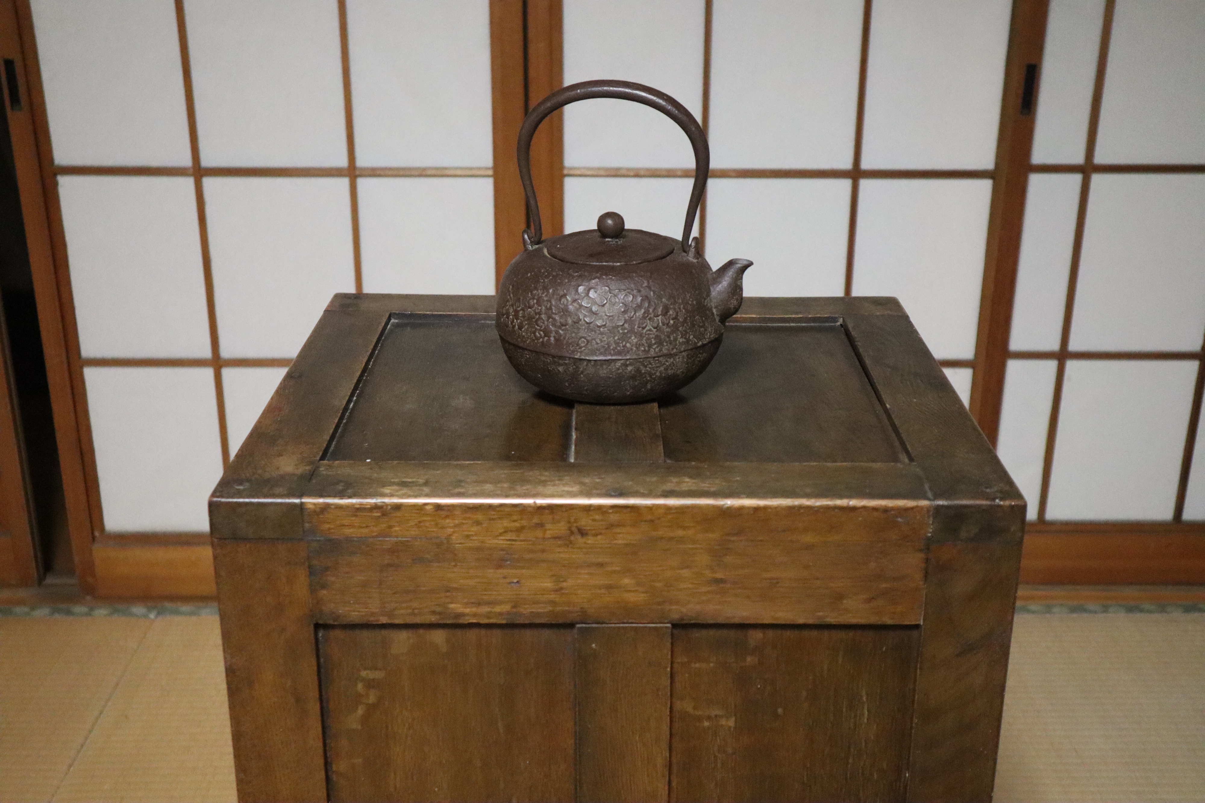 南部鉄器工房OITETSUのギャラリーを準備中です。