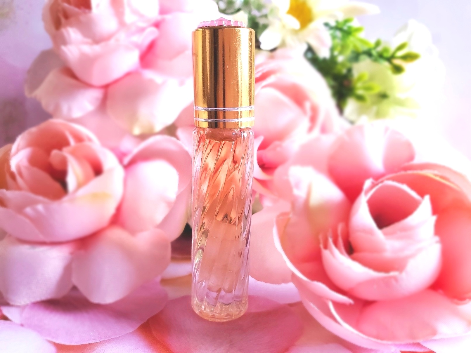 💗愛と美の女神🌹アフロディーテ💗 メモリーオイルロールオン販売スタート♥乙女座満月＆大安