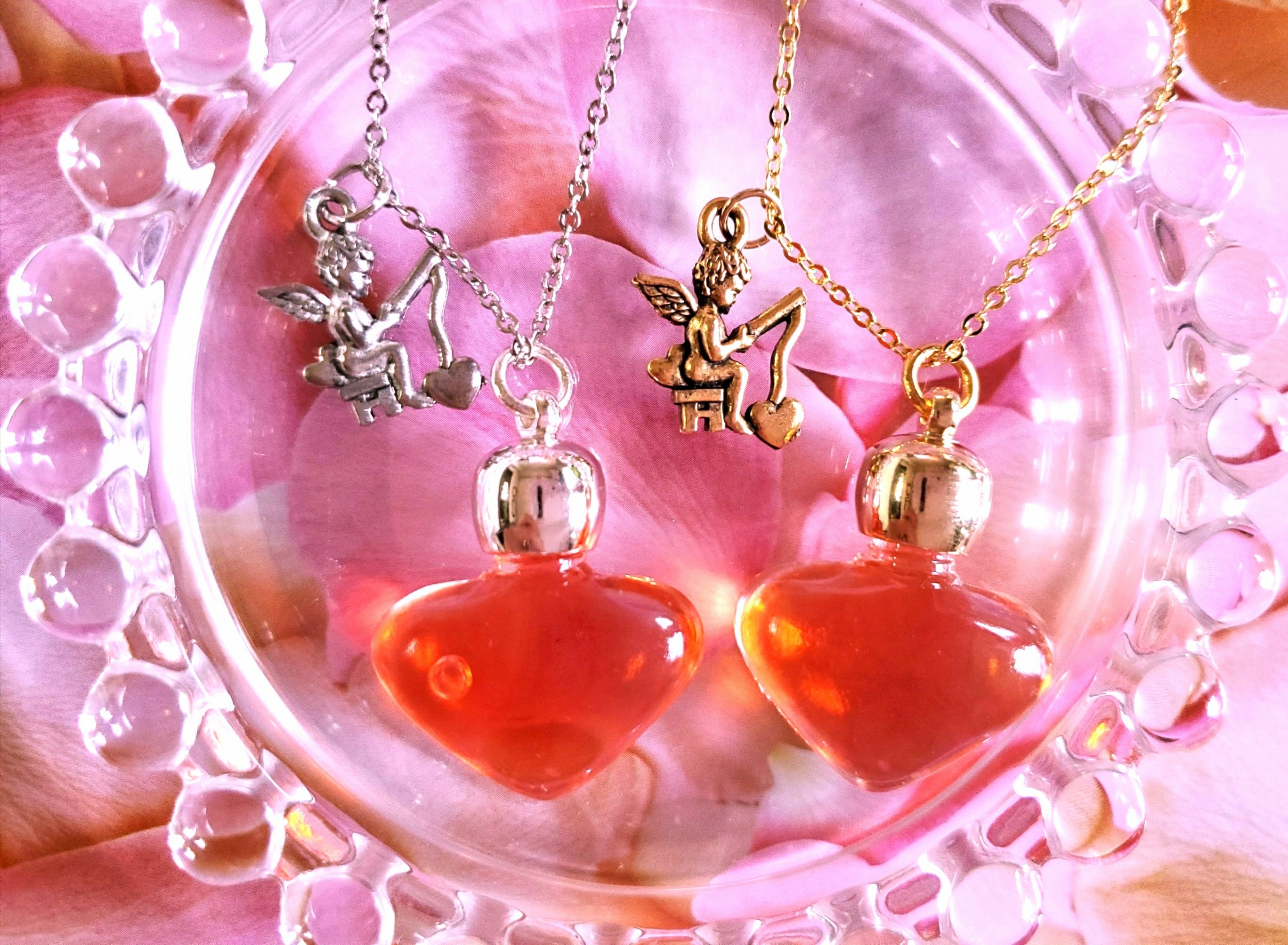 キューピッド＆ハートが可愛い♥️恋のお守り♥️