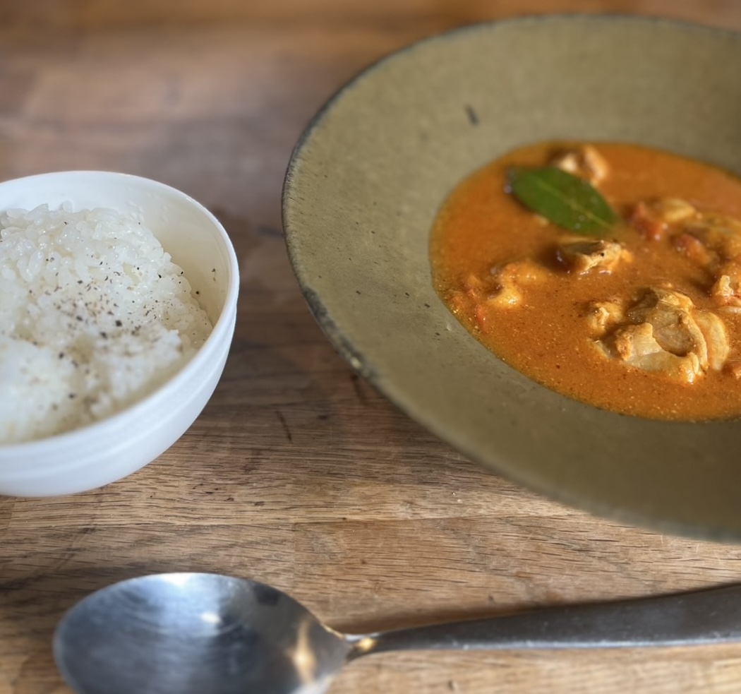 Charo'S CurryのWebサイトをオープンしました！販売開始までしばらくお待ちください。。