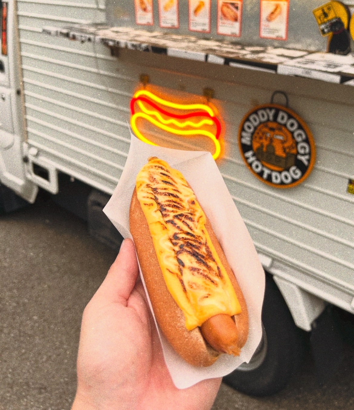 日方珈琲焙煎所へMODDY DOGGYさんラスト出店