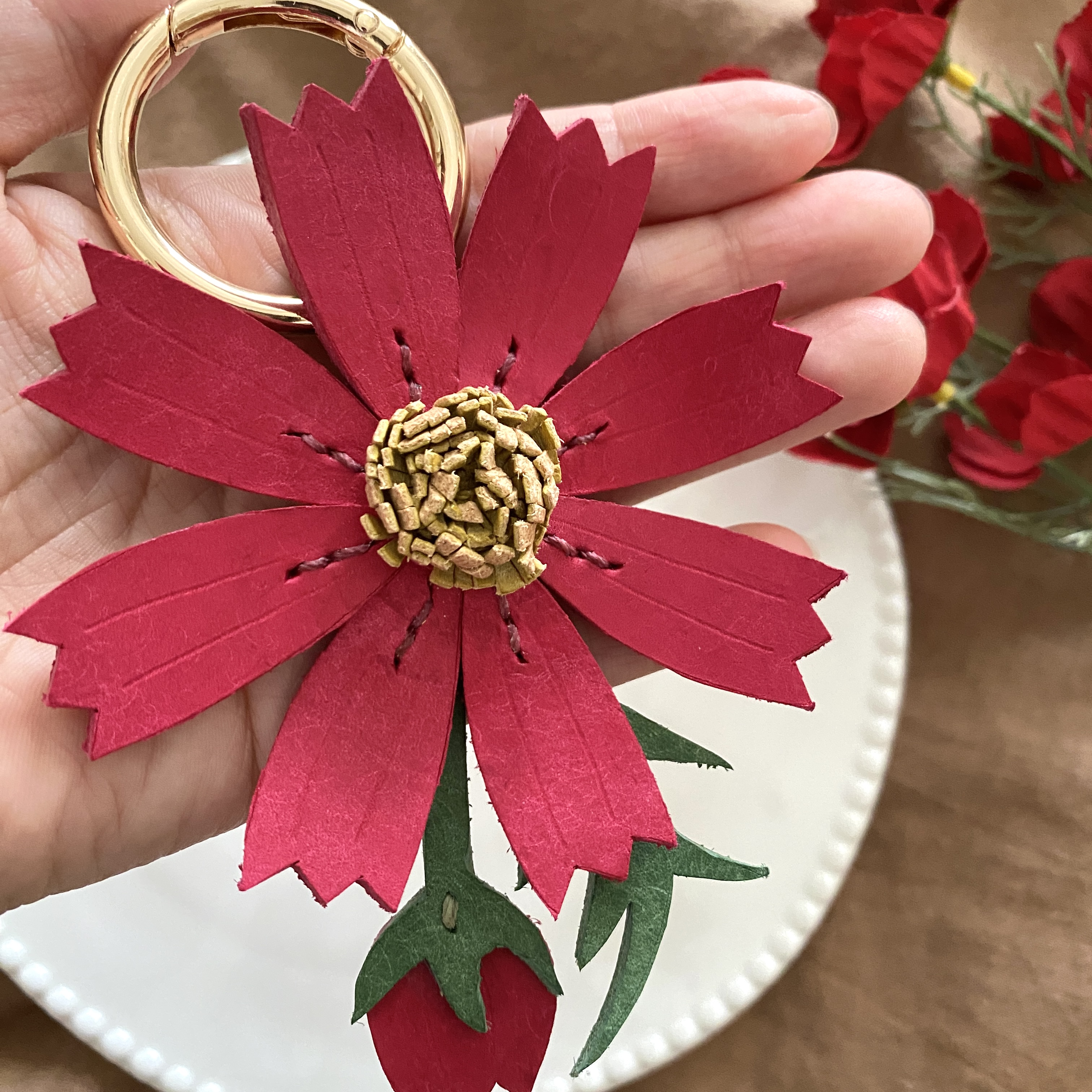 秋の新作秋桜チャーム発売開始！
