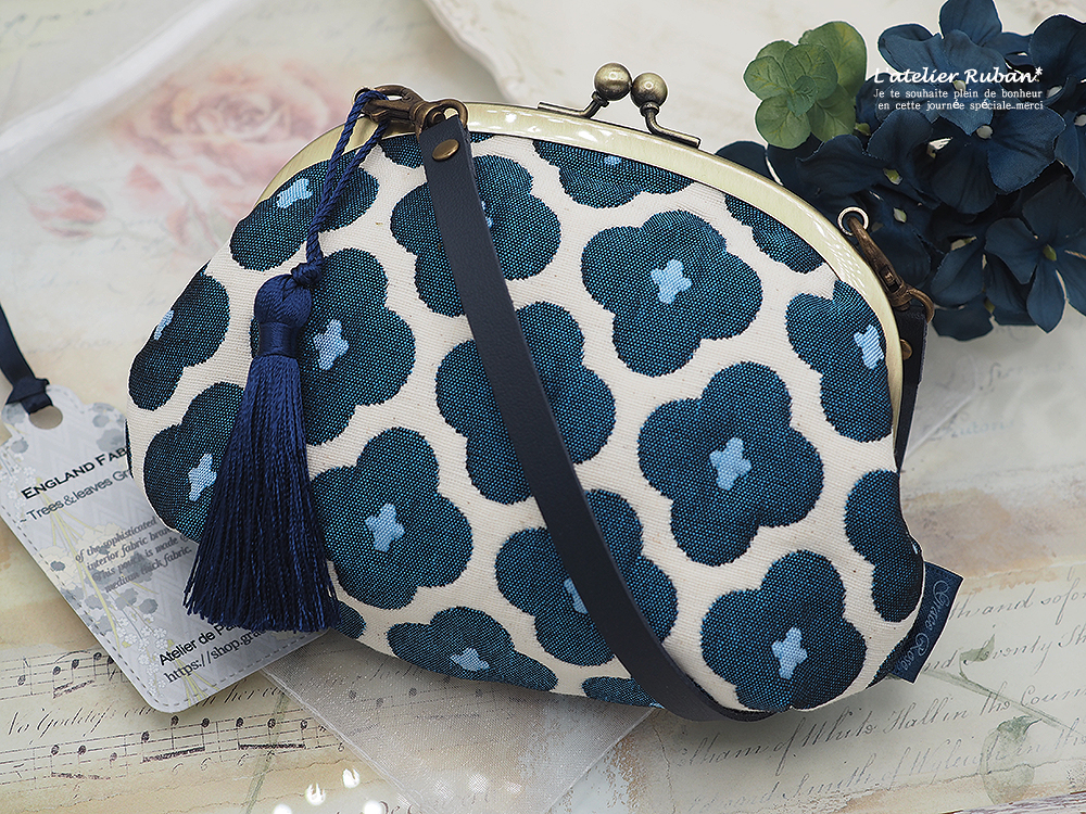 【7月19日新作ご紹介①】フランス生地がま口bag15ｃｍサイズ