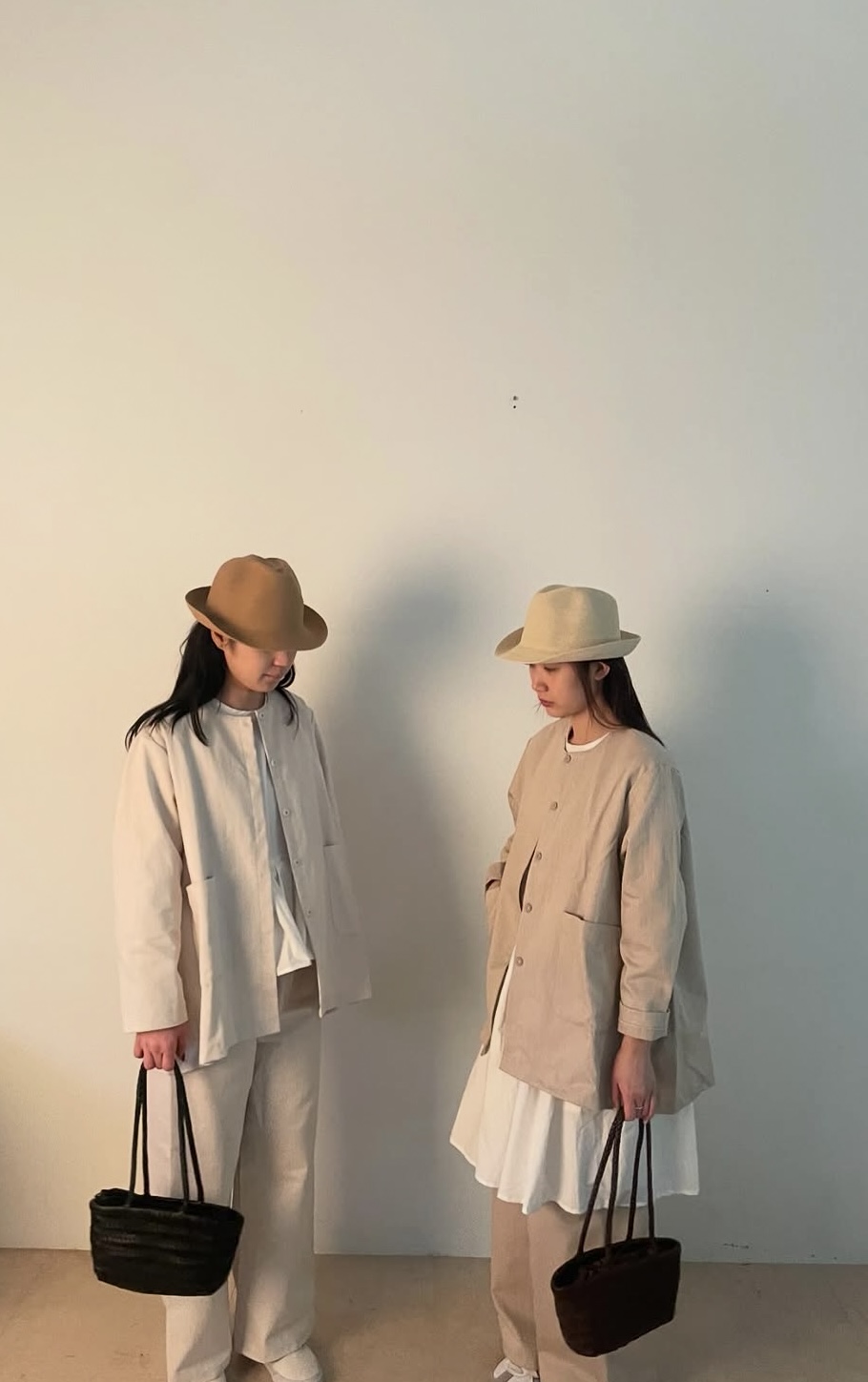 「季節の変わり目にぴったり。ルアールジャケット＆パンツでつくる上品ナチュラルコーデ」