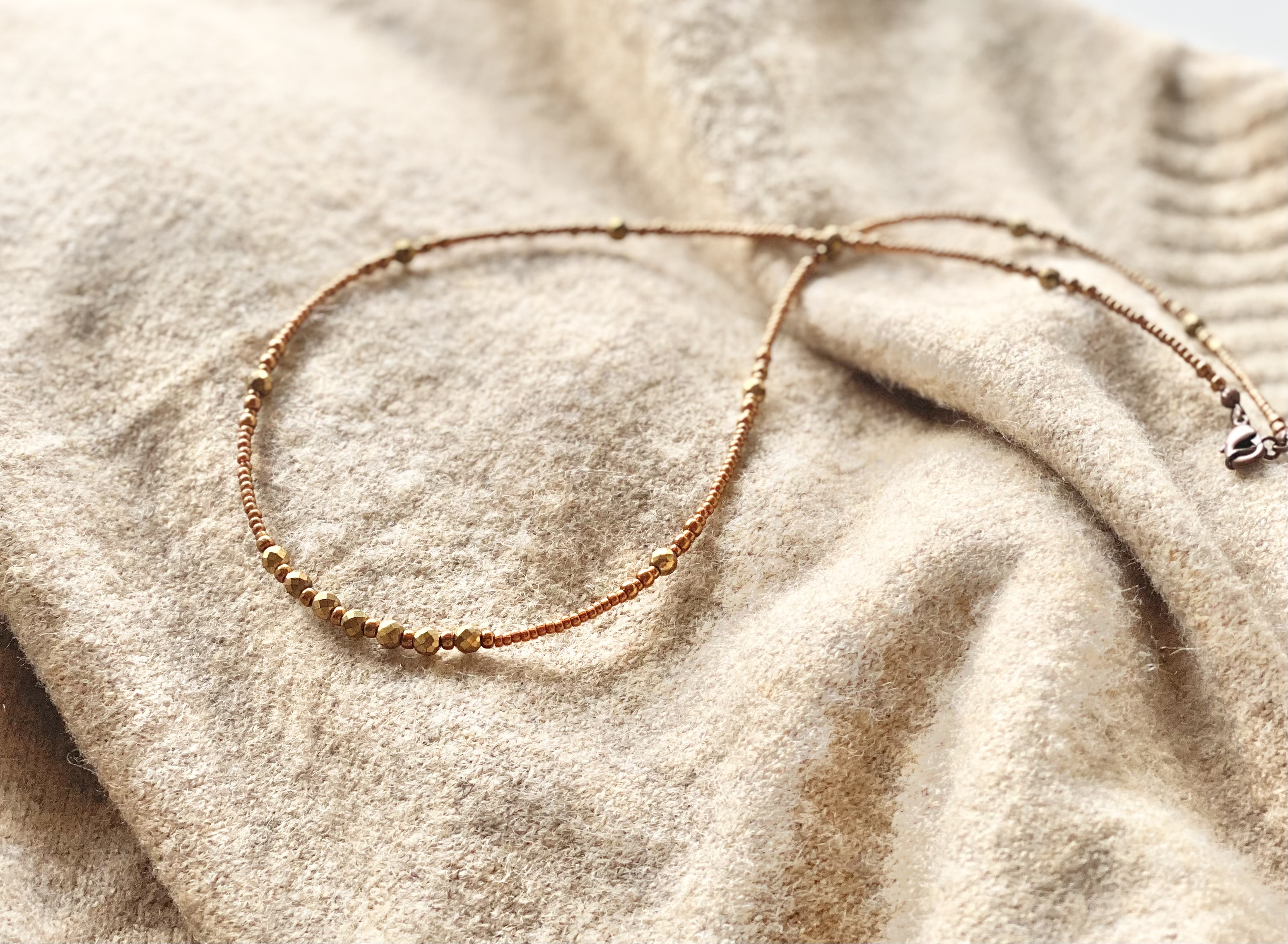 新作🌟アンティークゴールドの大人シックなビーズネックレス