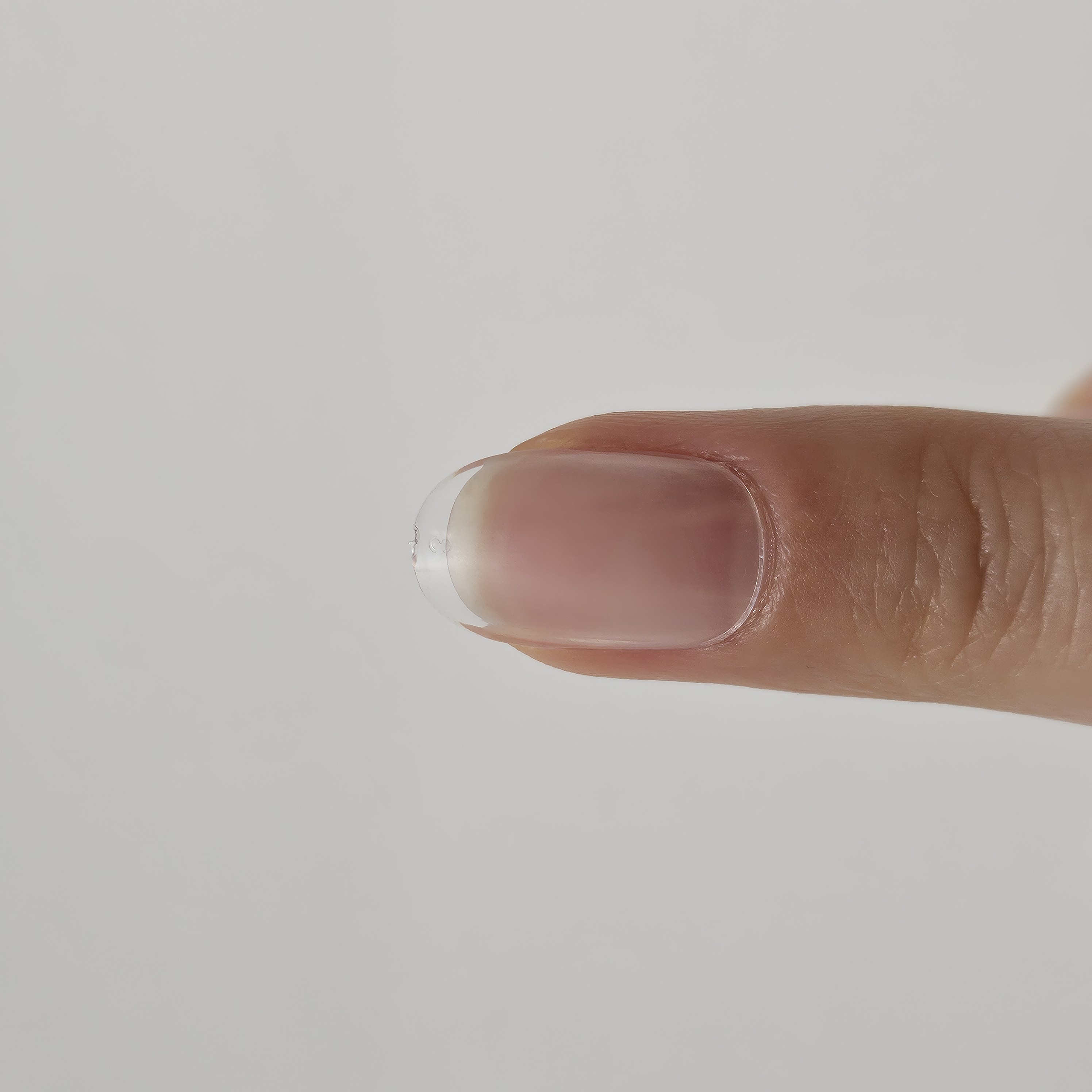 ネイルチップのサイズ選びで失敗しない！測定用チップの使い方