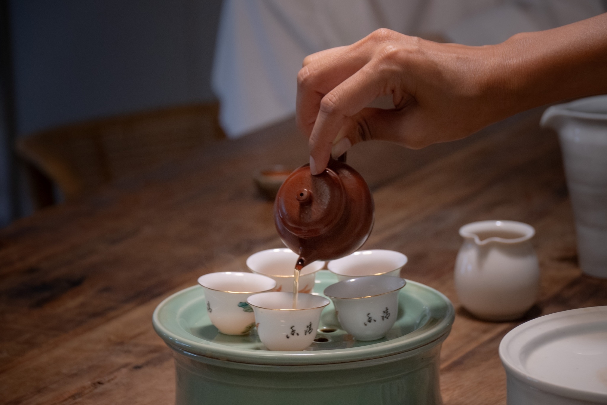 中国茶を本格的に楽しむために: 紫砂壺の特徴と適したお茶