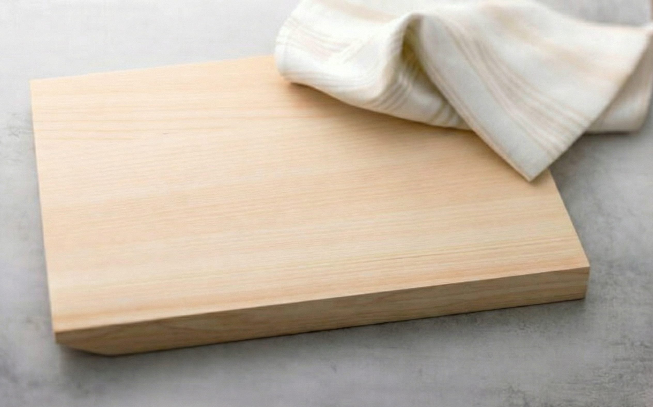 【木製まな板】意外と簡単!日々のお手入れと特別なメンテナンス方法