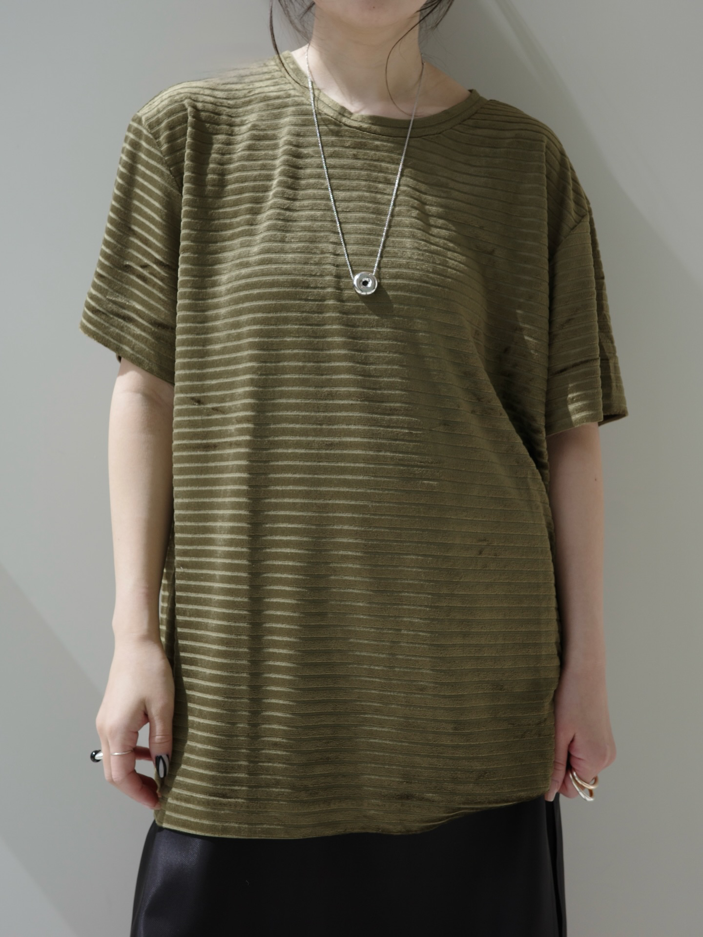 INSCRIRE (アンスクリア)より新作アイテムが入荷いたしております。