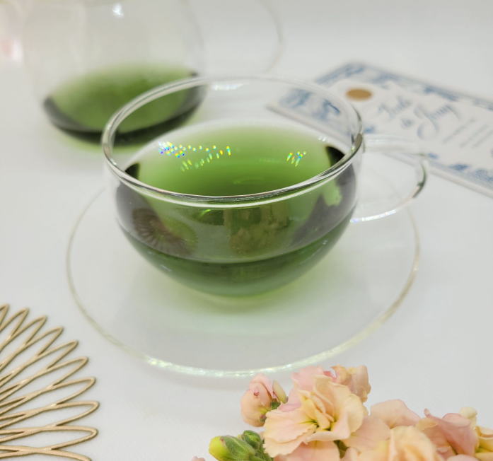 リセットハーブティー 〜飲んでスッキリ、新しい自分へ〜