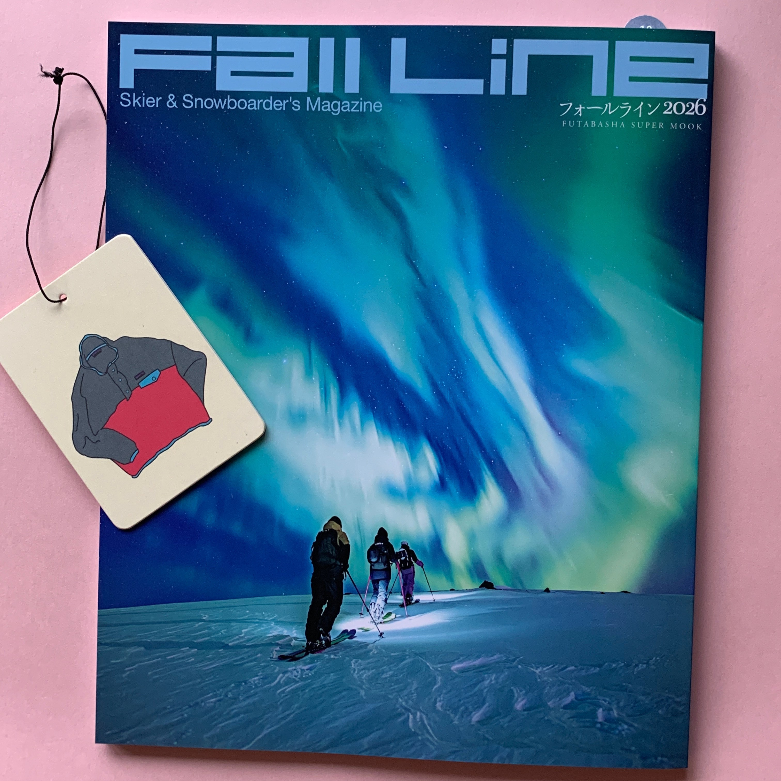 FALL LINE 発売中です！