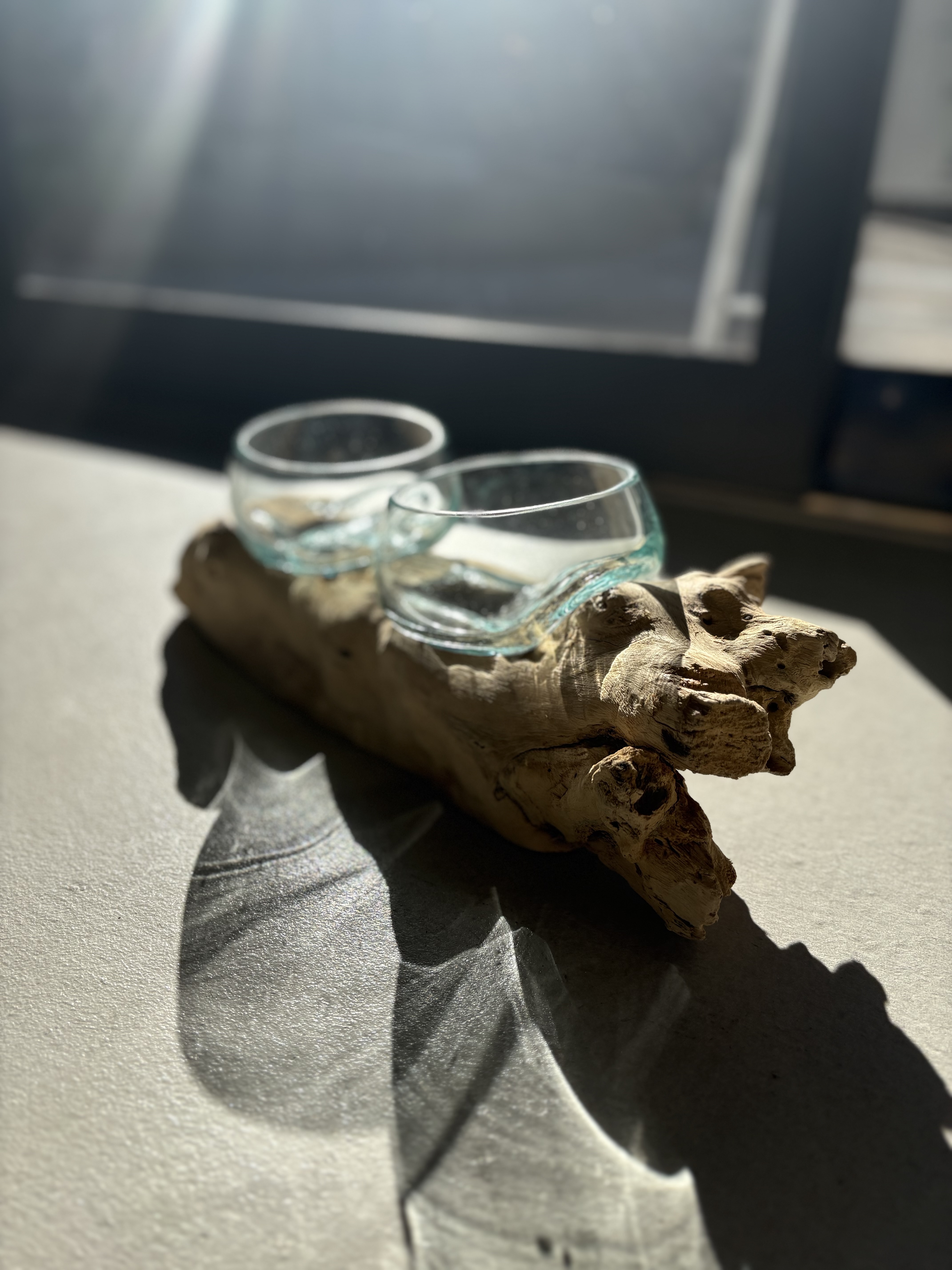 世界にひとつだけ。流木ガラスのツインが再入荷しました！！