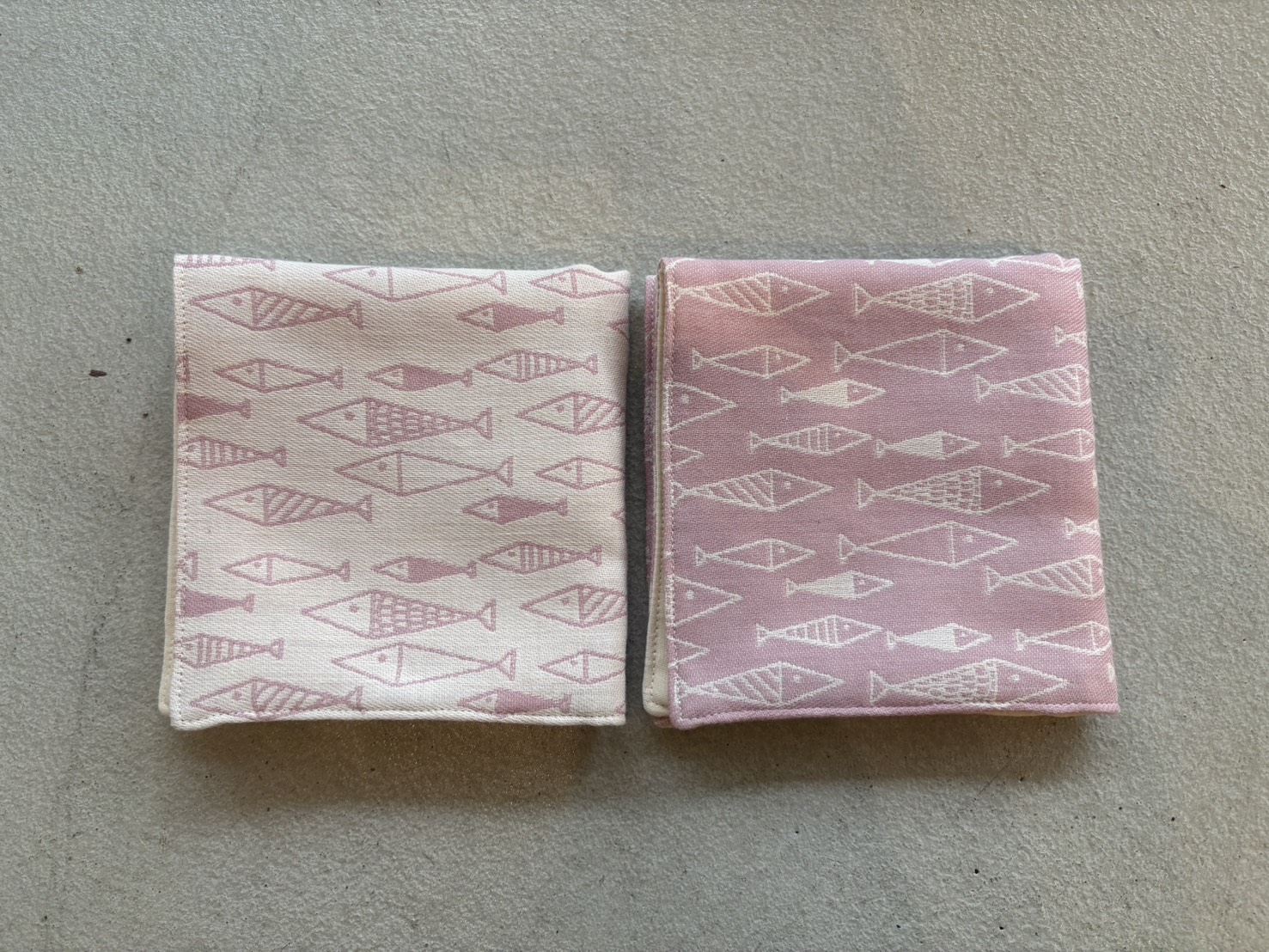 播州織のハンカチに、新しい柄が仲間入りしました