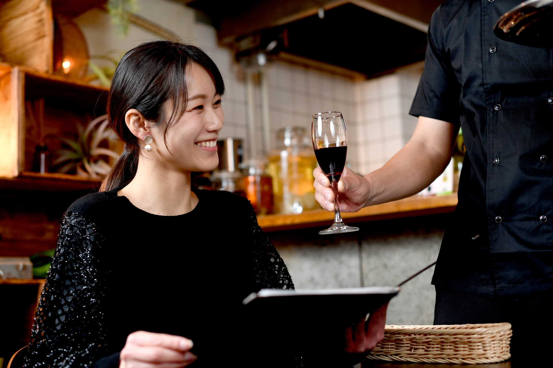 ナチュラルワインバーへ行ってみよう！ 初めてでも大満足できる楽しみ方を解説