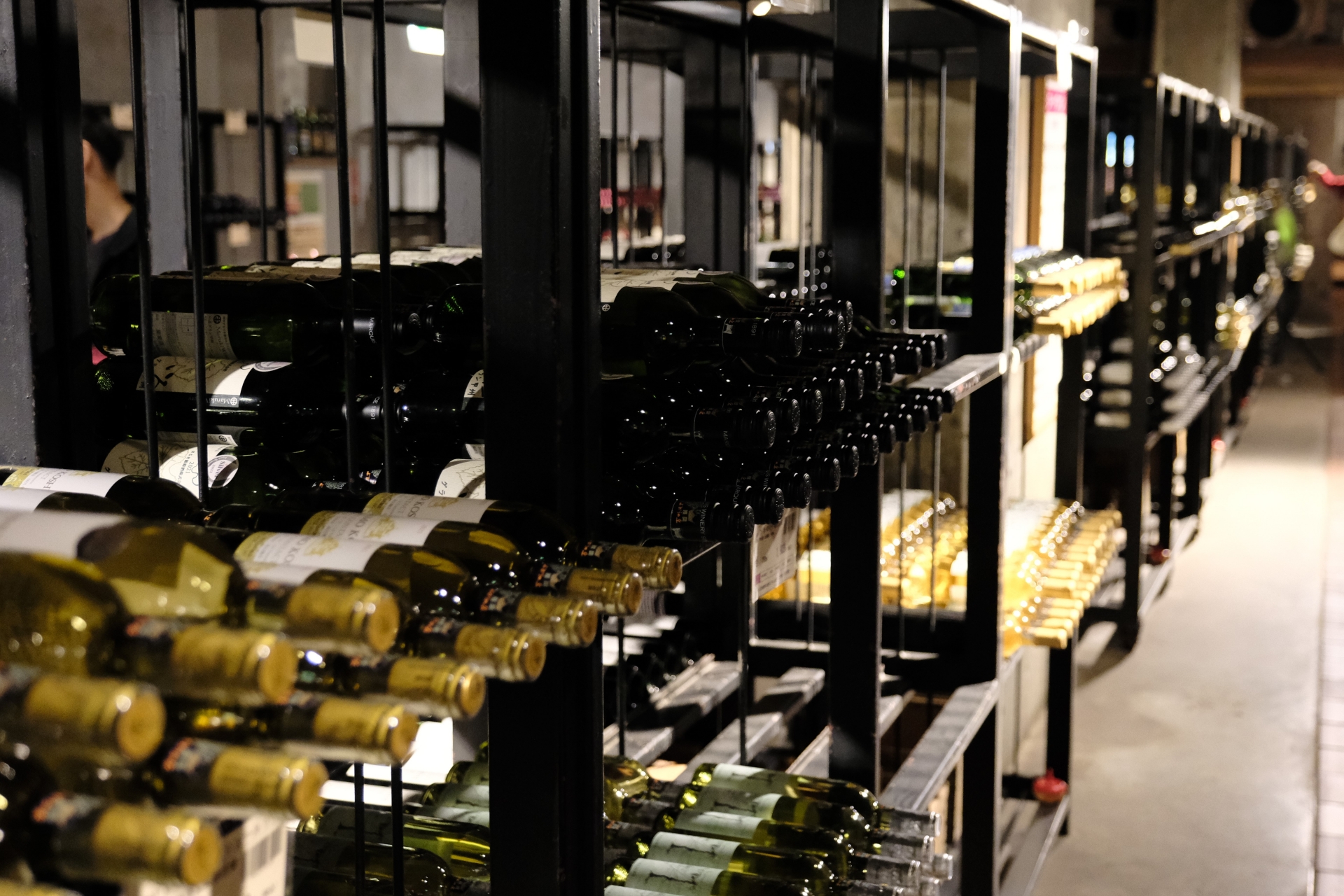 初心者必見!ナチュラルワインを通販で購入するメリットと注意点