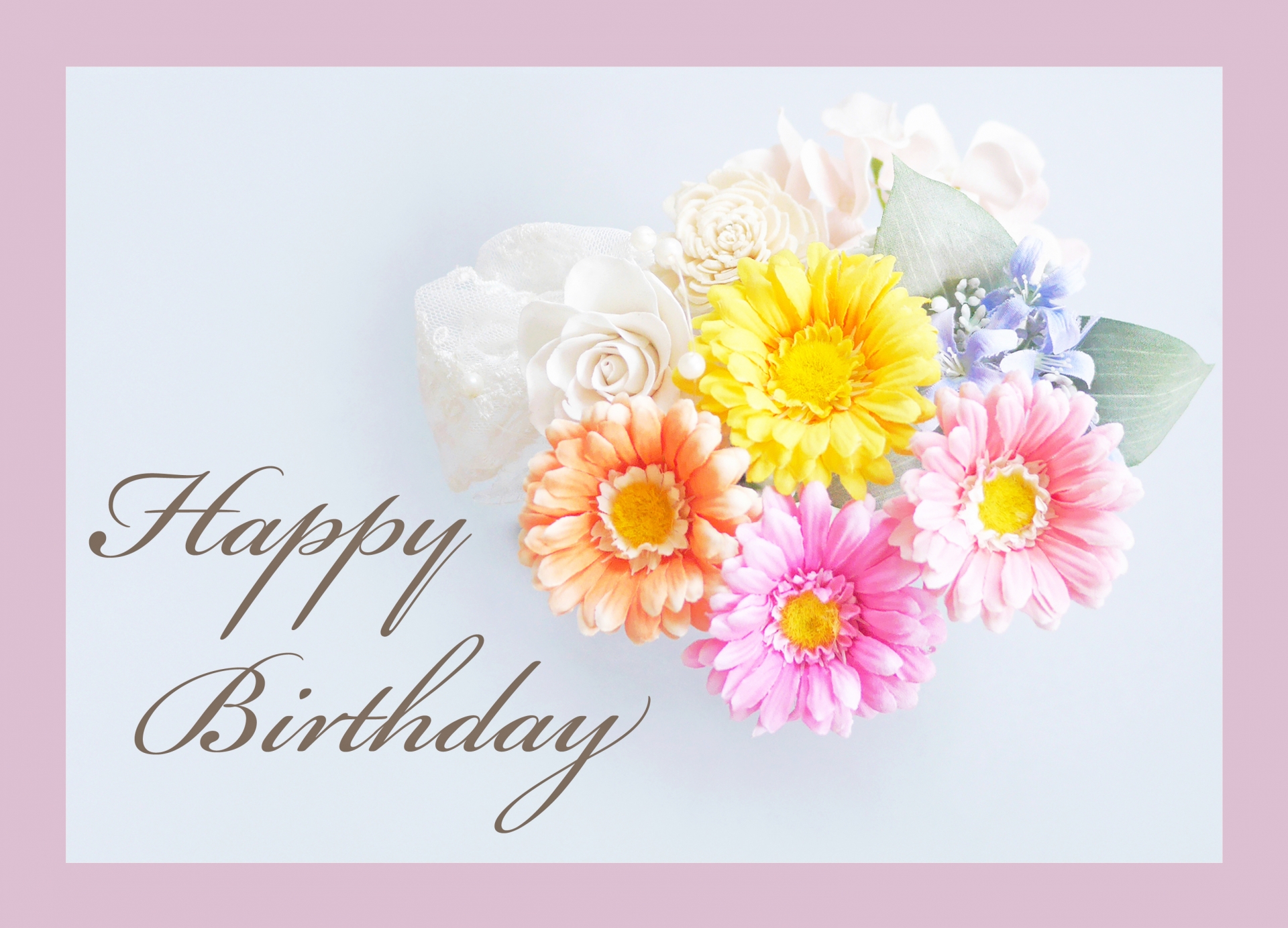 【誕生日の豆知識】日本で誕生日が多い月ランキング！全月の誕生石一覧と、大切な日に贈りたい「一生モノ」