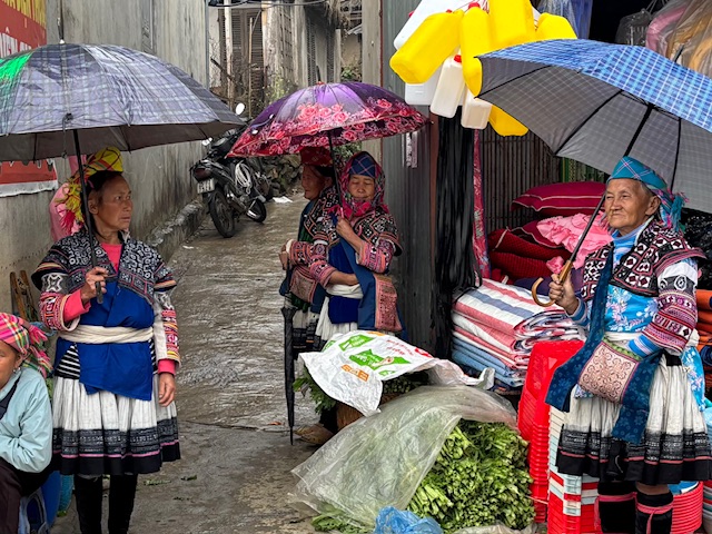 2025年10月8日〜10月17日は商品の発送をお休みさせて頂きます