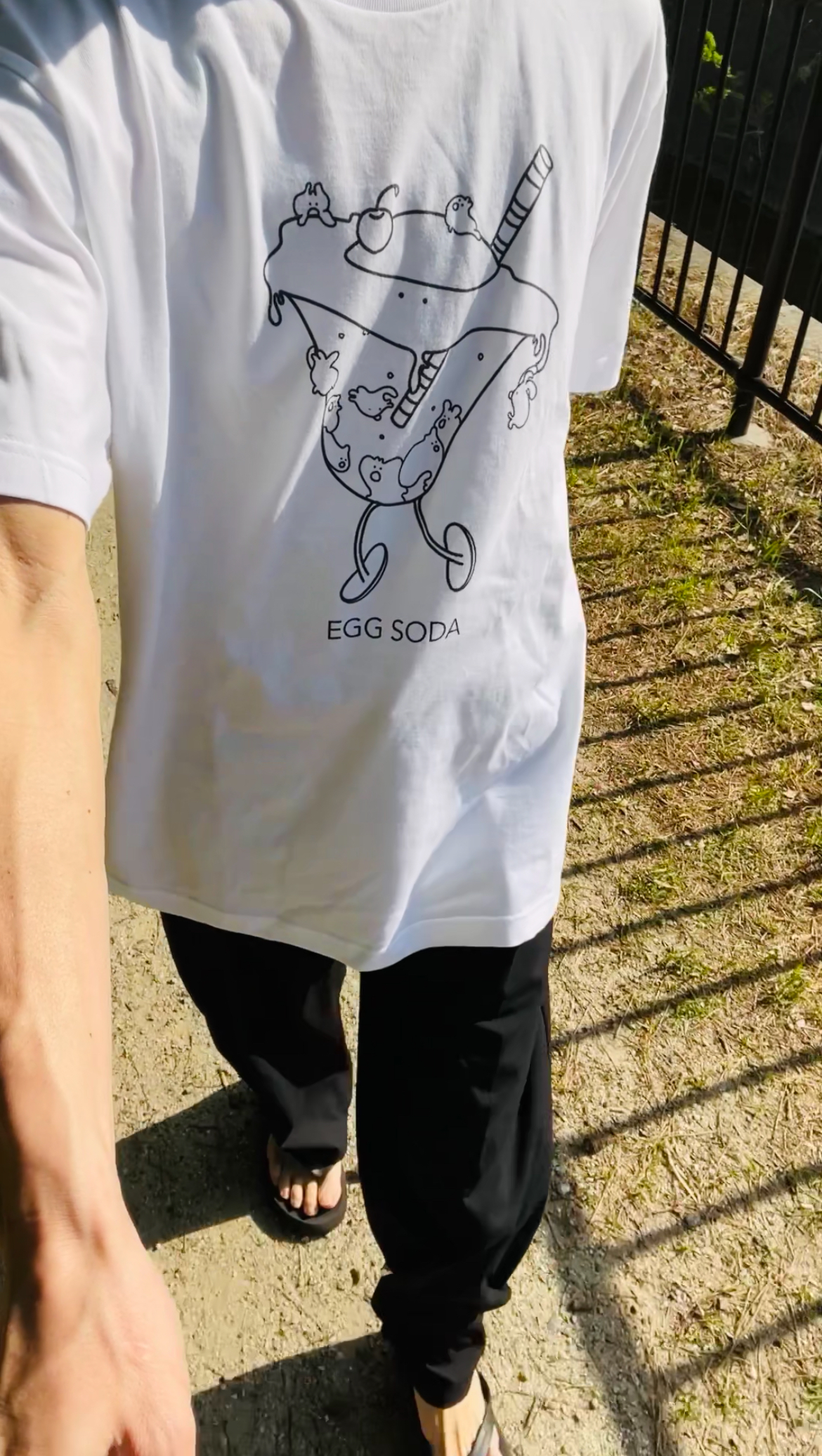 ブログ初投稿！EGG SODA Tシャツってこんな感じ！