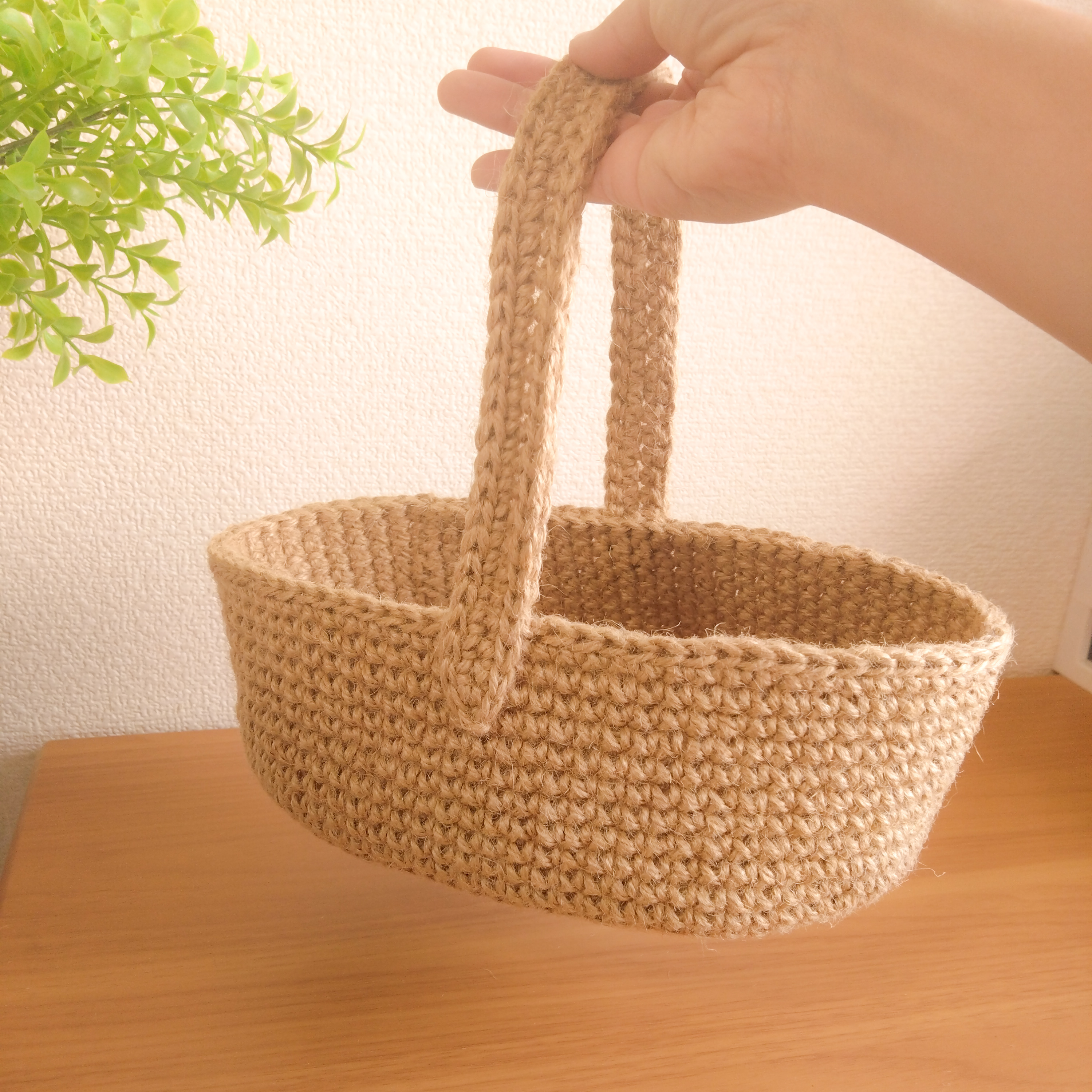 独学の私でも届けられるものがある。手編みだからこそ生まれる温もりを。