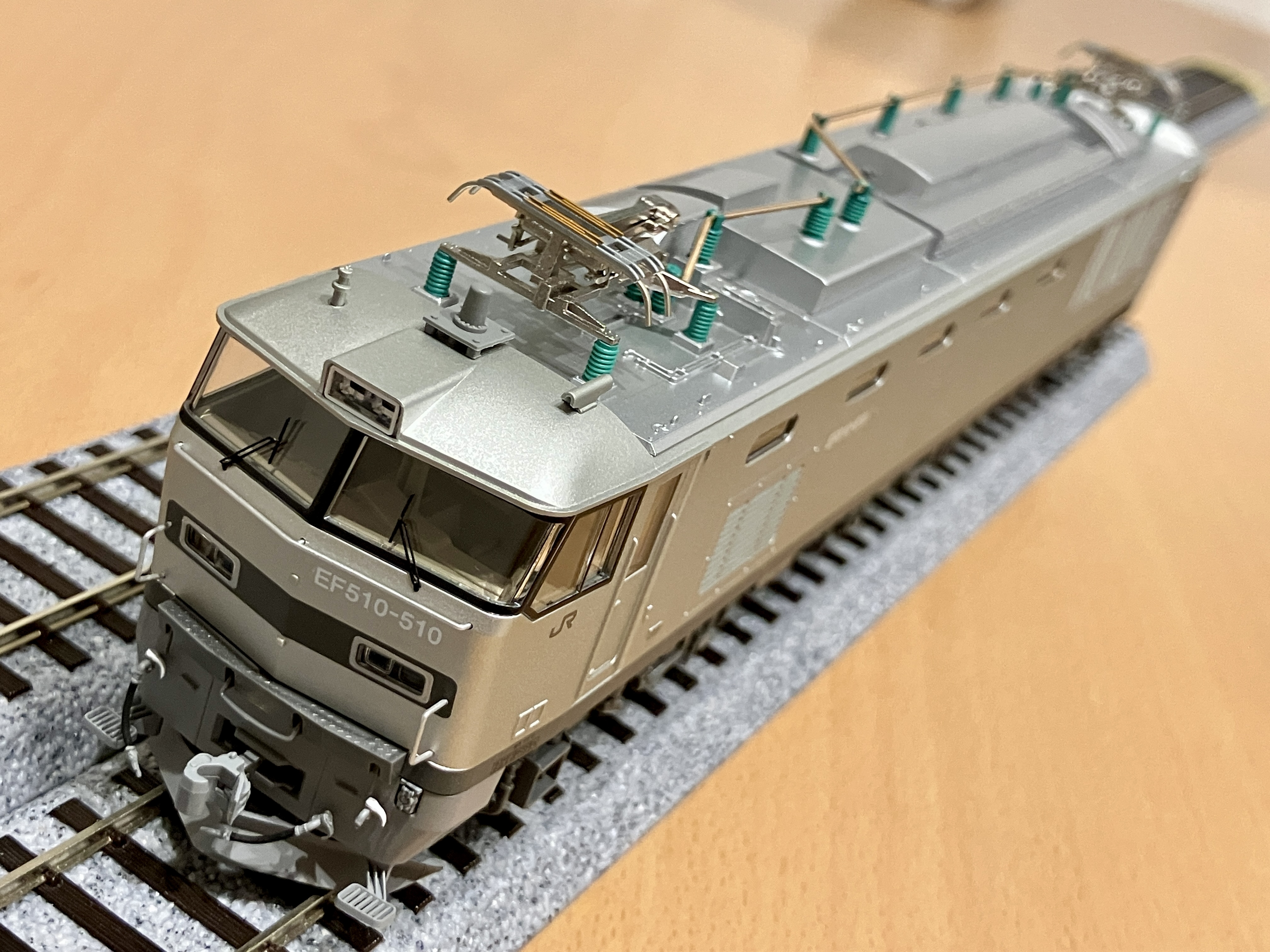 EF510‐510(JR貨物色・銀)再製作完了です‼