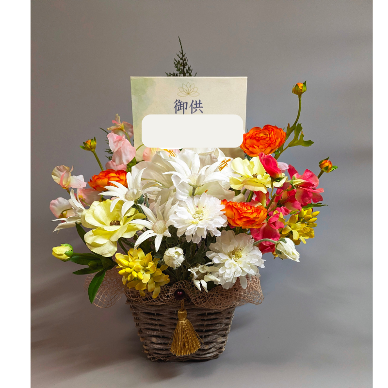 仏花のセミオーダー￥５,０００を始めました。