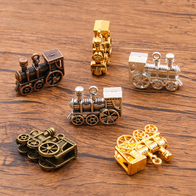 新カテゴリー チャーム入荷🚂